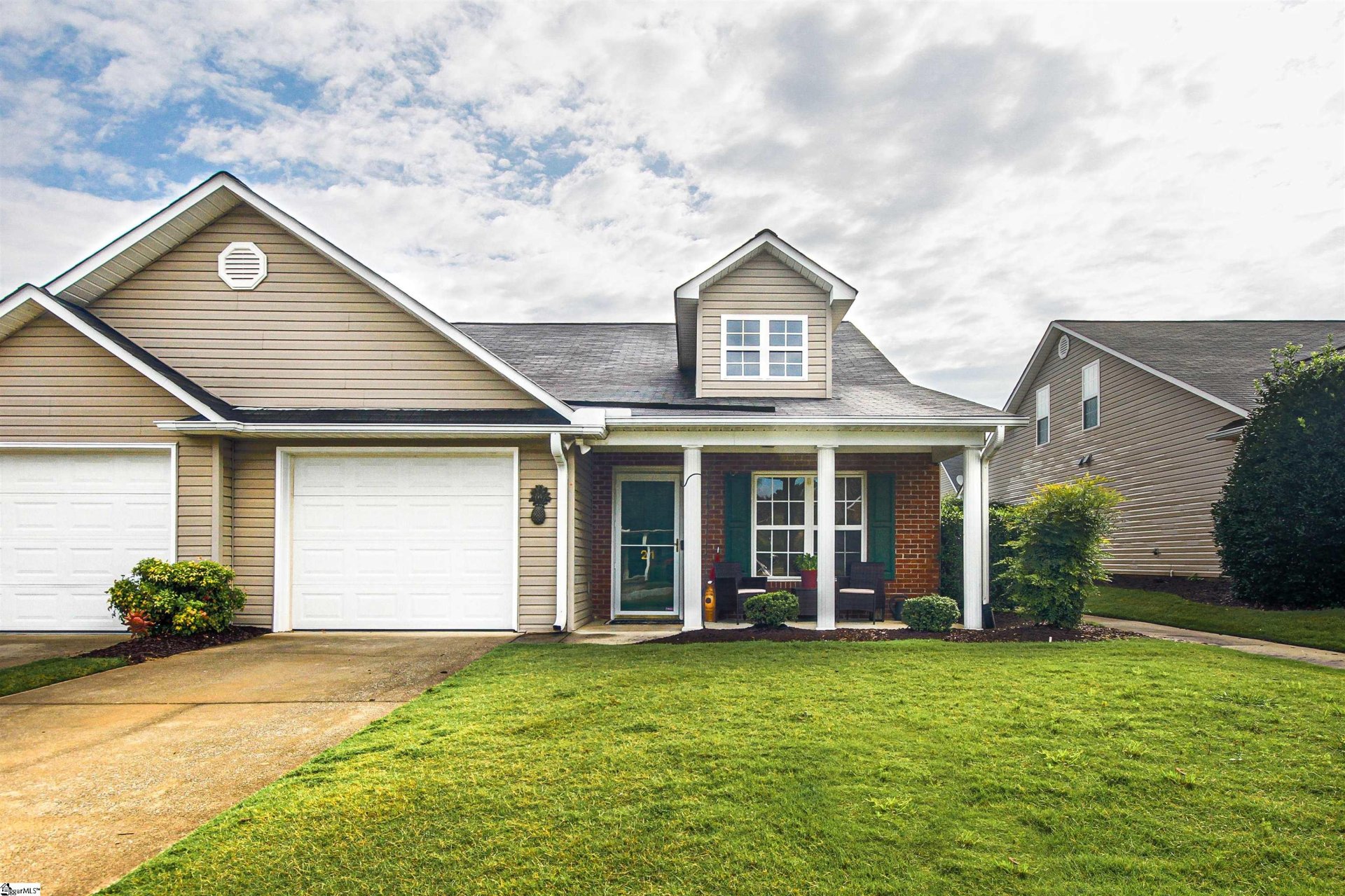 Property image 1 at 21 Magnolia Crest Drive, Simpsonville, SC 29681