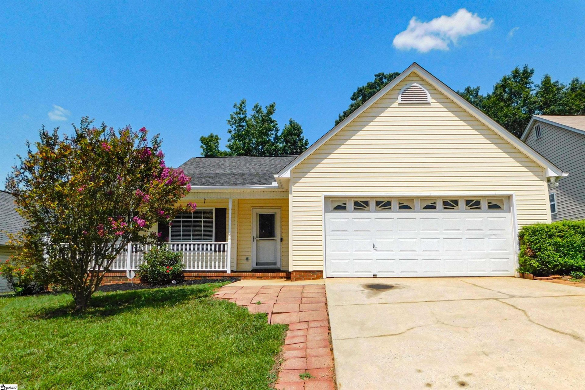 Property image 1 at 3 Black Oak Court, Simpsonville, SC 29680