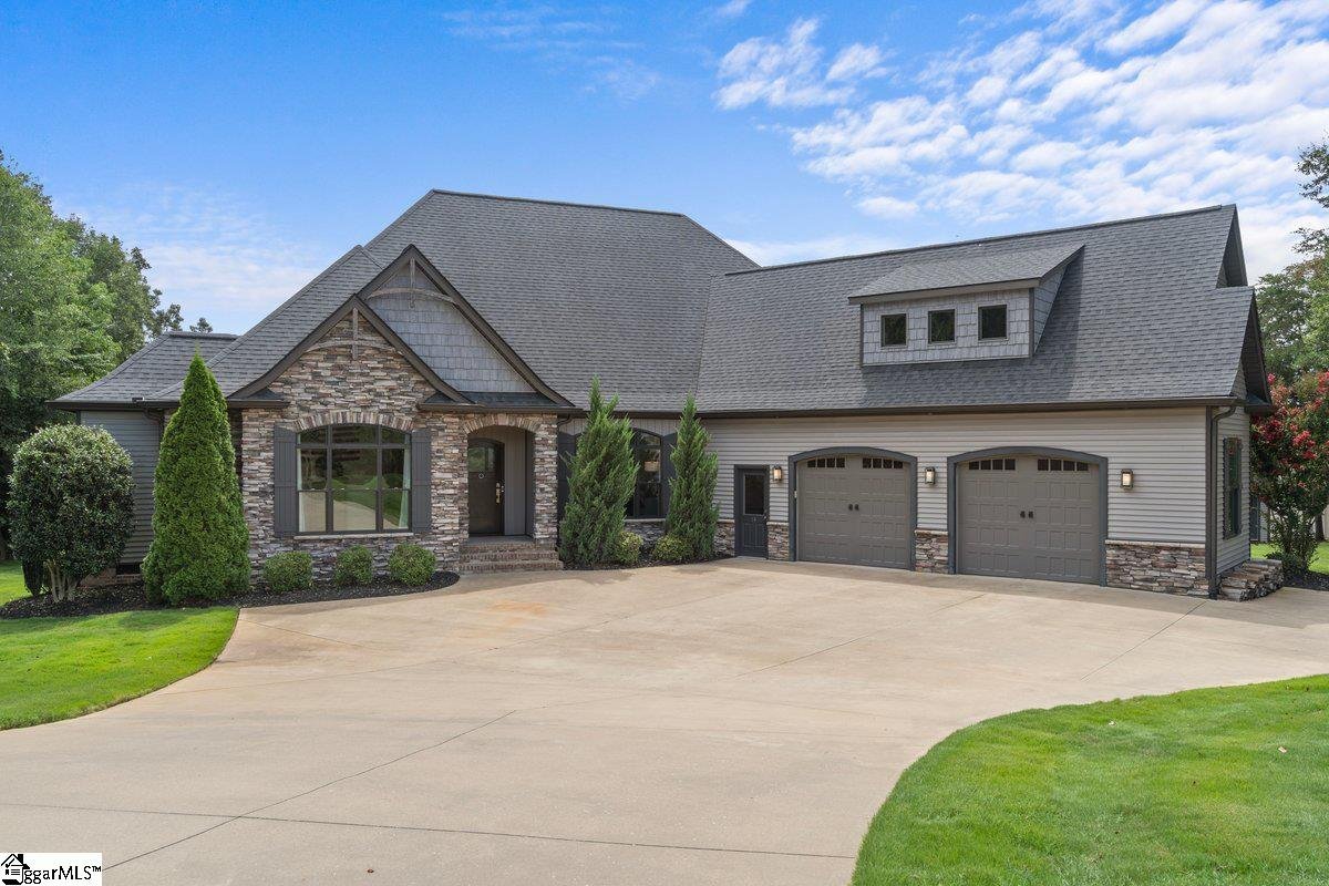 Property image 1 at 14 Brassington Place, Greer, SC 29651