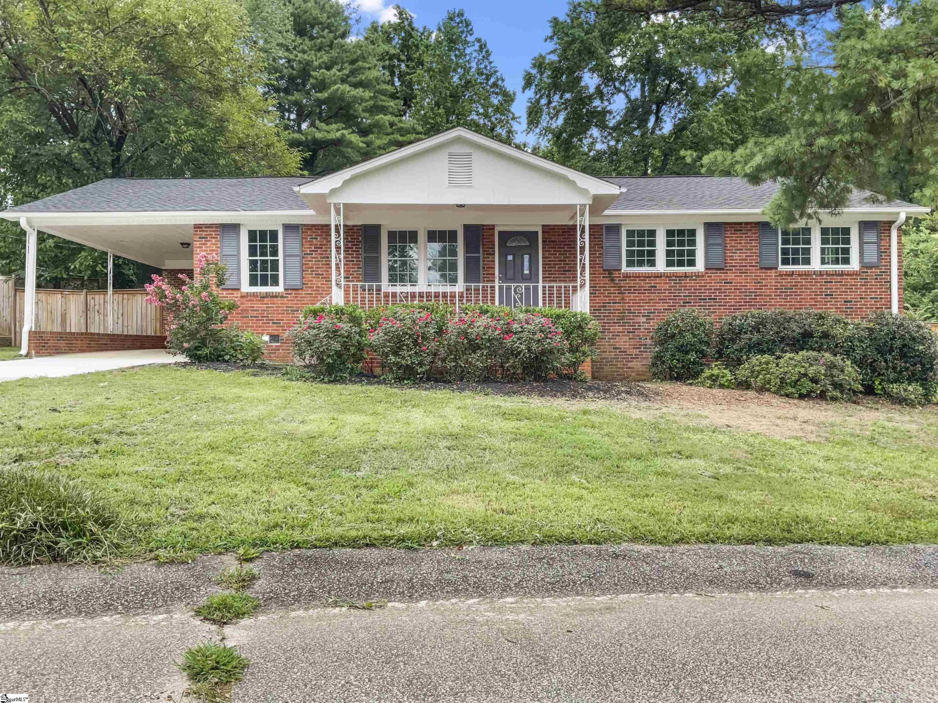 Property image 1 at 12 Fairford Circle, Taylors, SC 29687