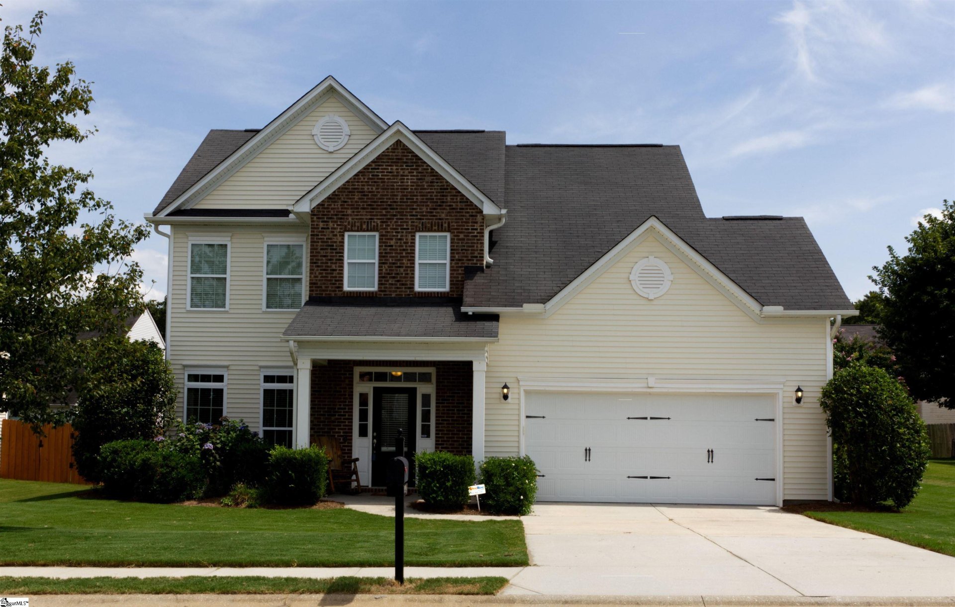 Property image 1 at 400 Stonebury Drive, Simpsonville, SC 29680