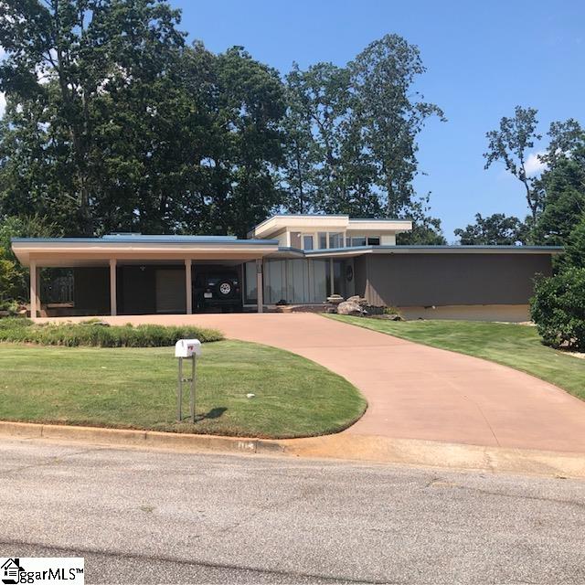 Property image 1 at 108 Oakdale Avenue, Greer, SC 29651