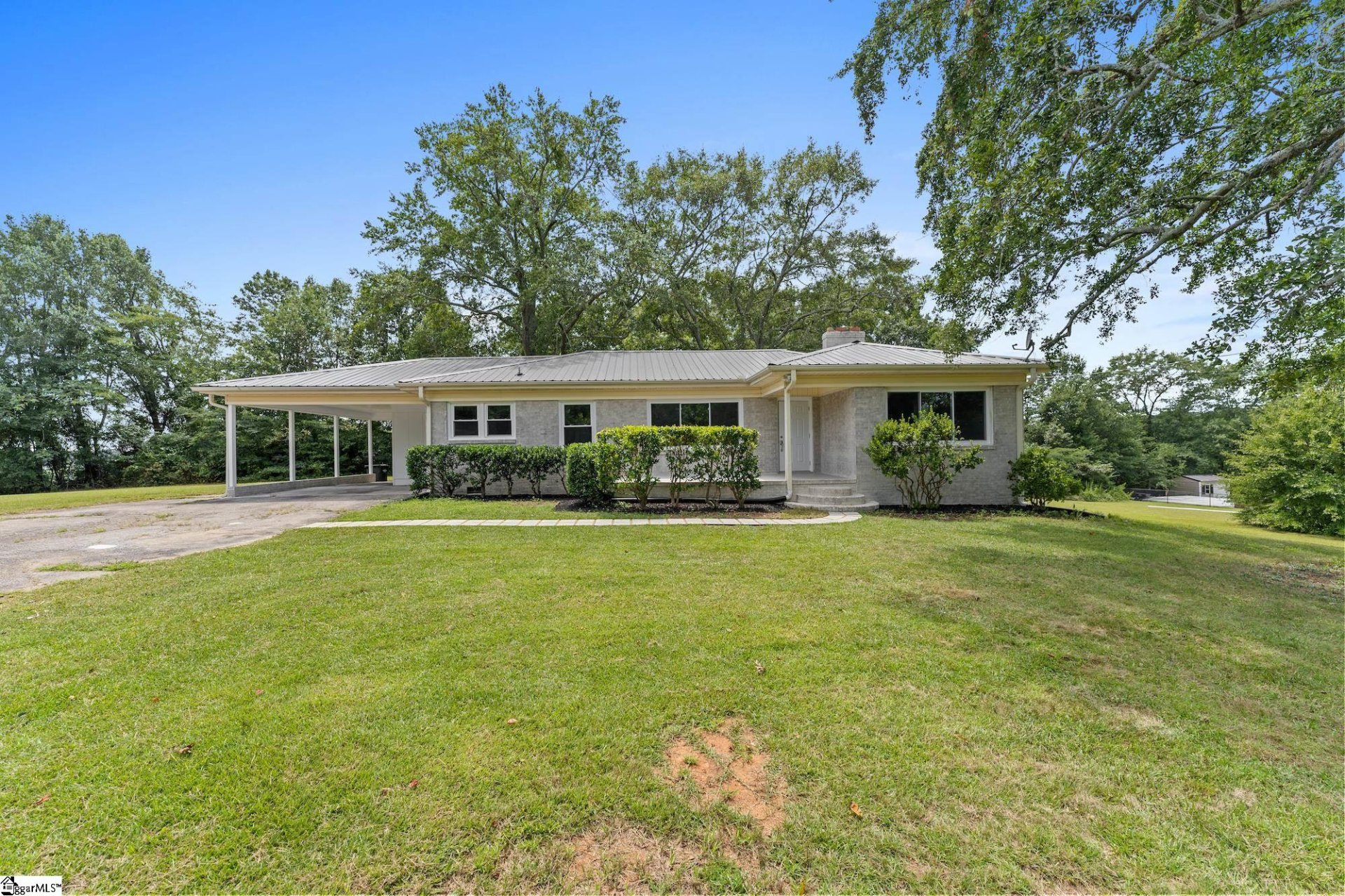 Property image 1 at 213 Sunset Drive, Easley, SC 29640