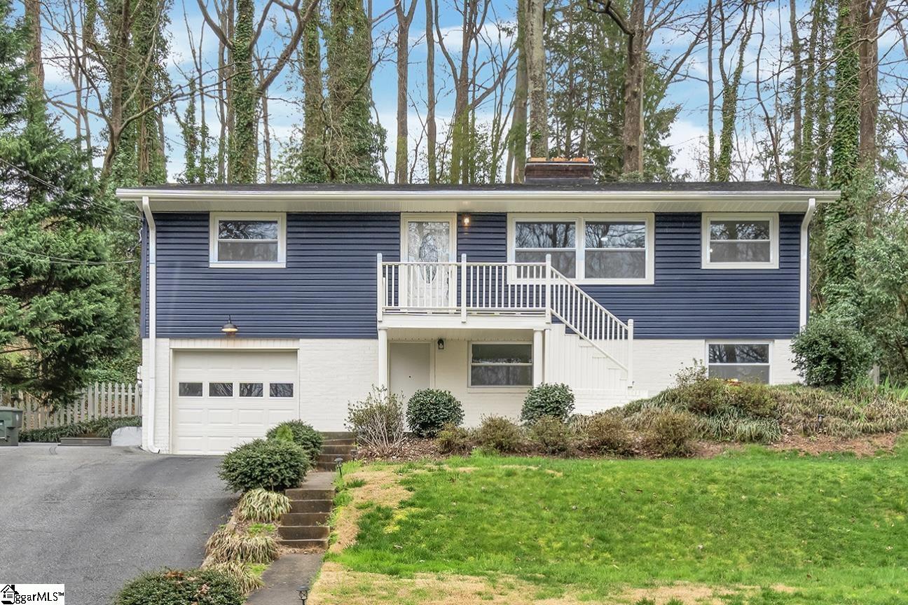 120 Brookside Circle