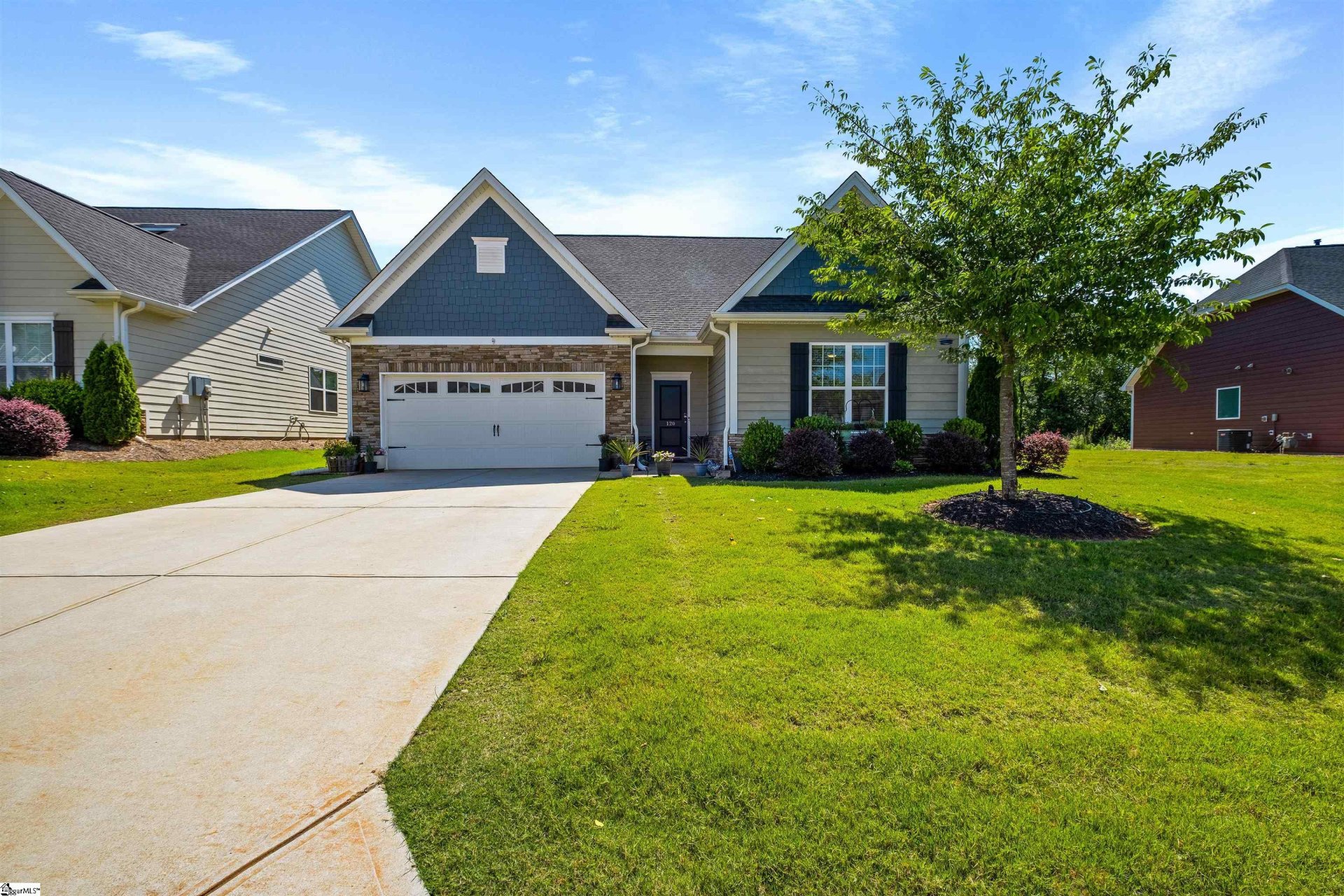 Property image 1 at 120 Broadleigh Court, Boiling Springs, SC 29316