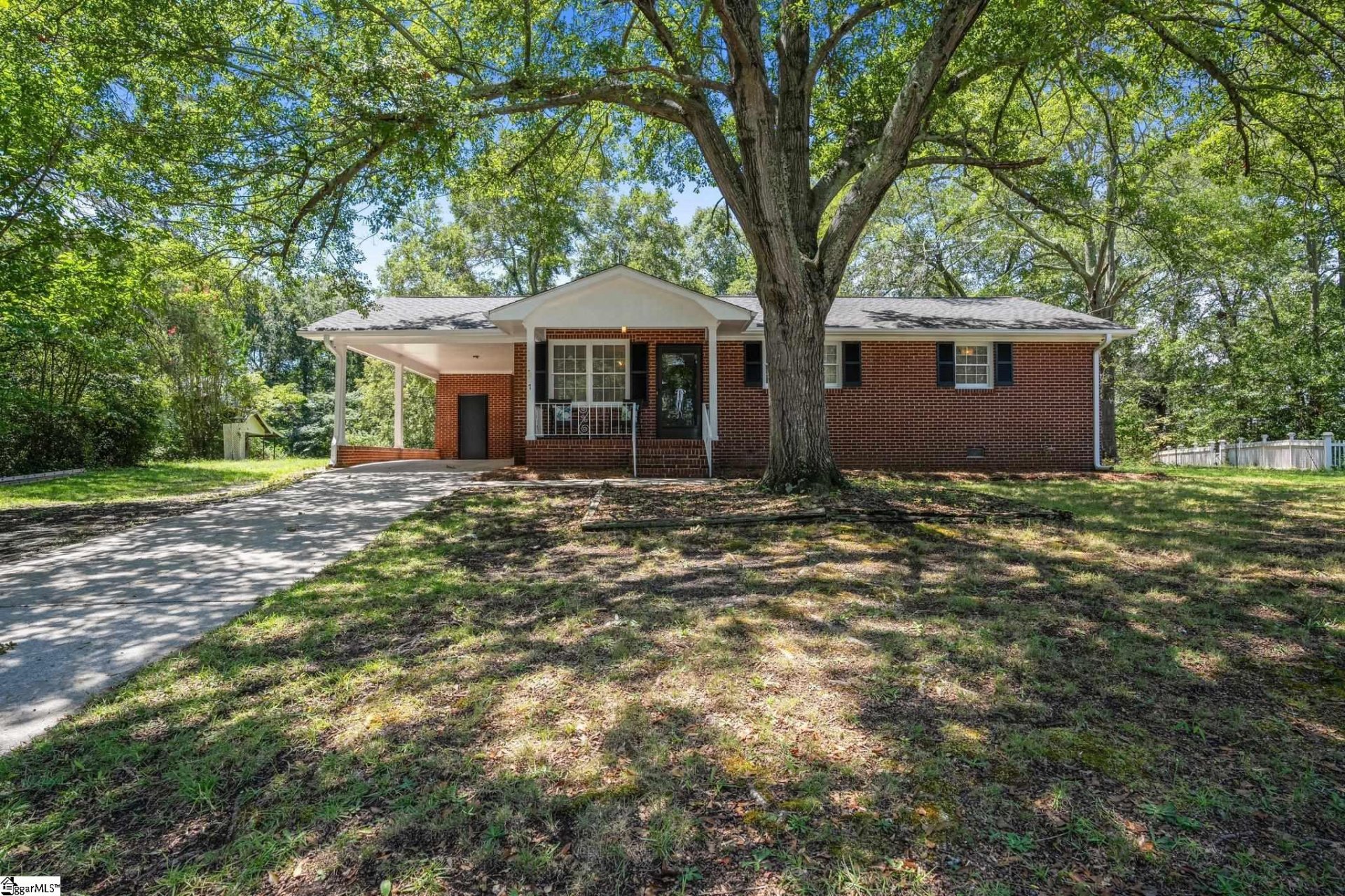 Property image 1 at 7 Hastings Circle, Taylors, SC 29687