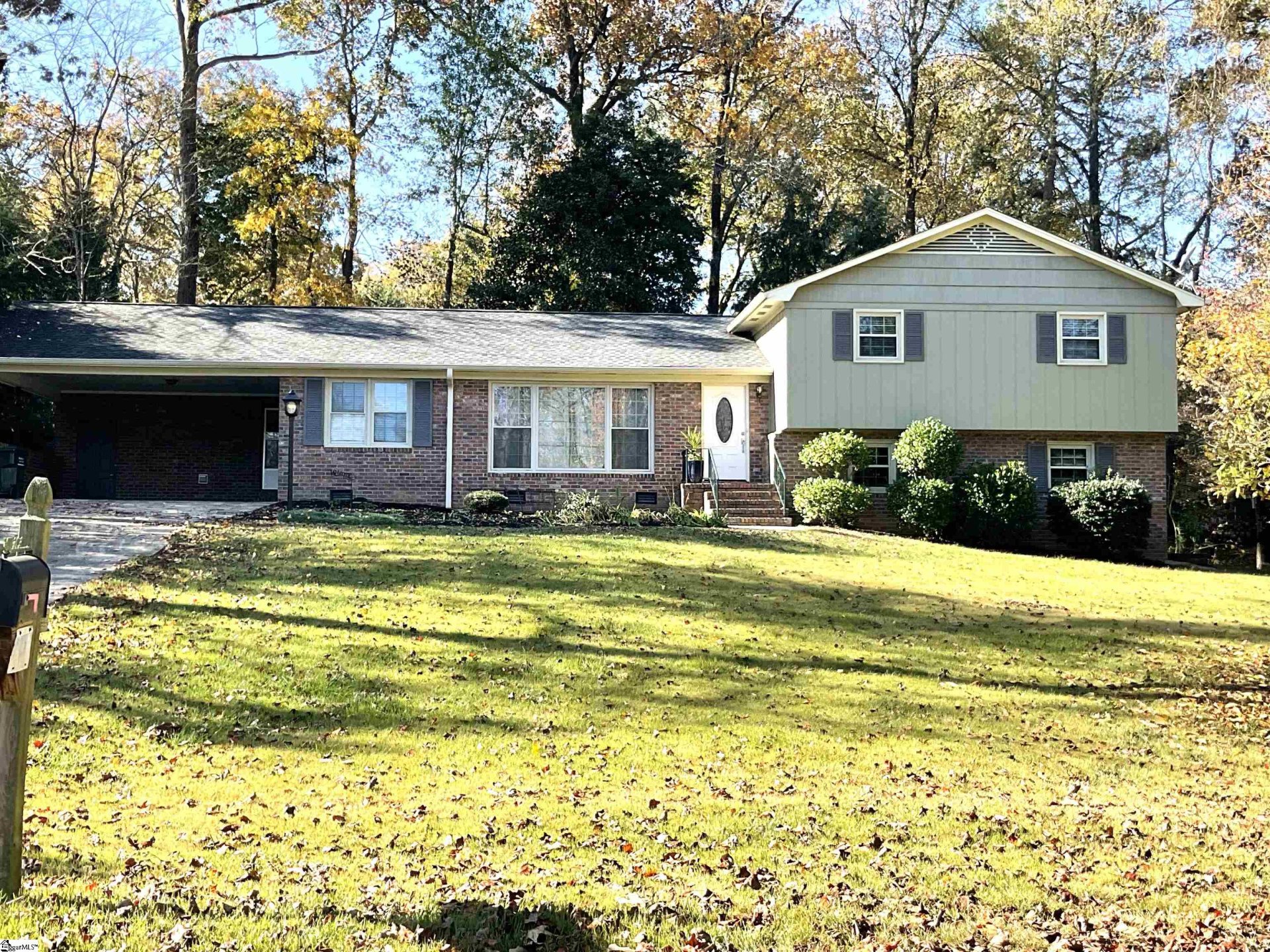 Property image 1 at 303 Pine Branch Drive, Taylors, SC 29687