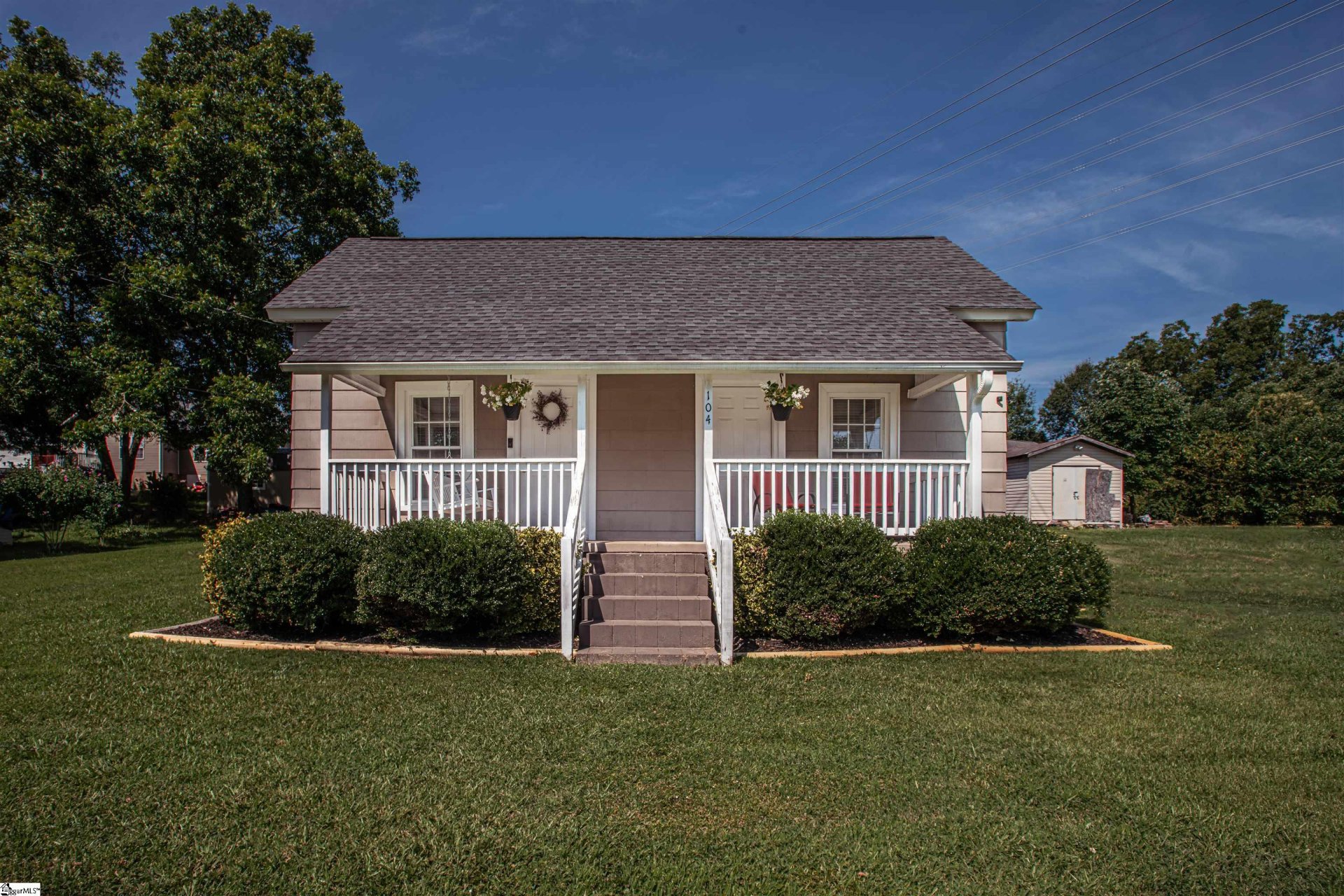 Property image 1 at 104 E Beattie Street, Liberty, SC 29657