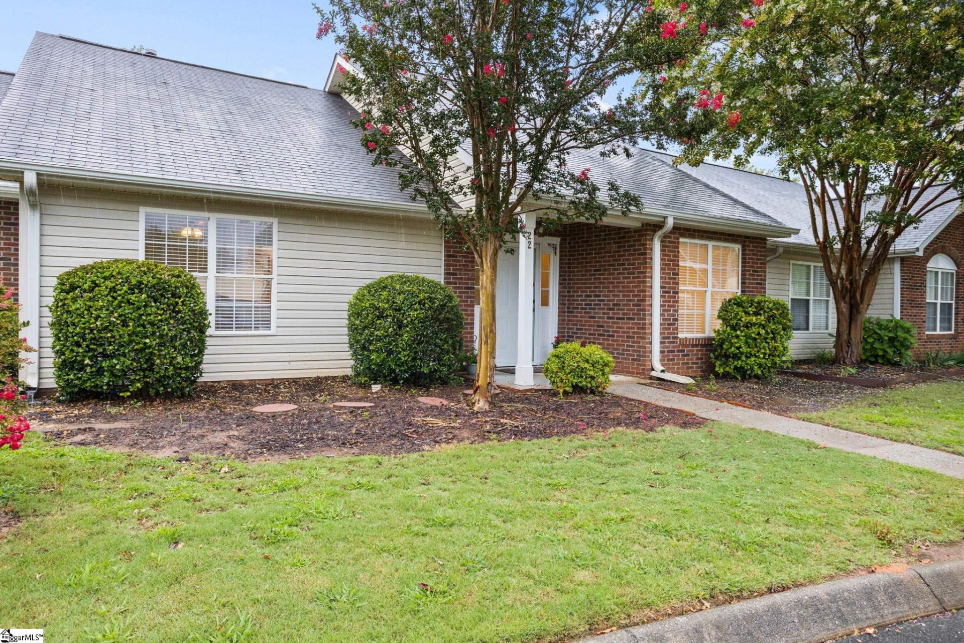 Property image 1 at 22 Creekbend Court, Simpsonville, SC 29681