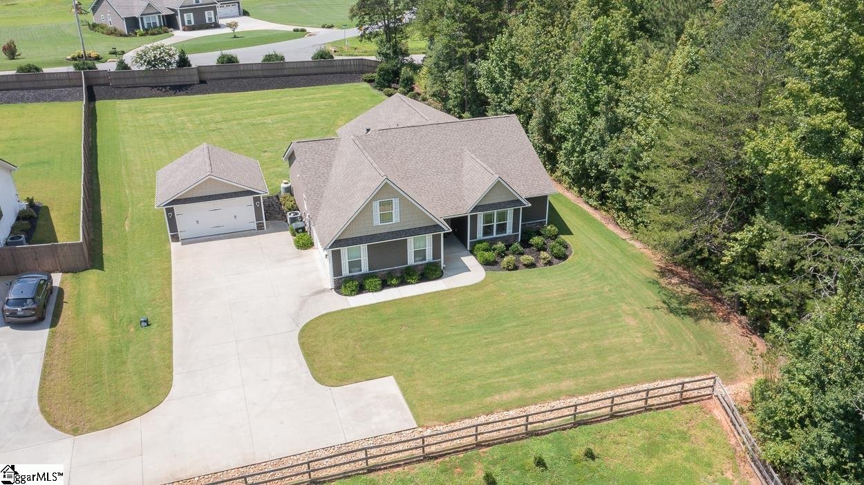 Property image 1 at 11 Smith Tractor Road, Travelers Rest, SC 29690