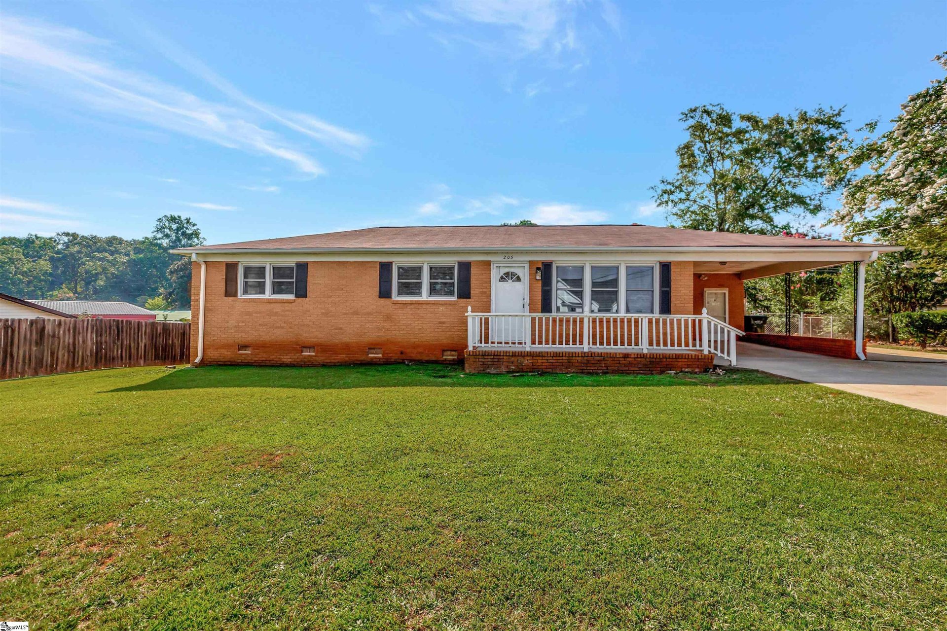 Property image 1 at 205 Iris Drive, Easley, SC 29642