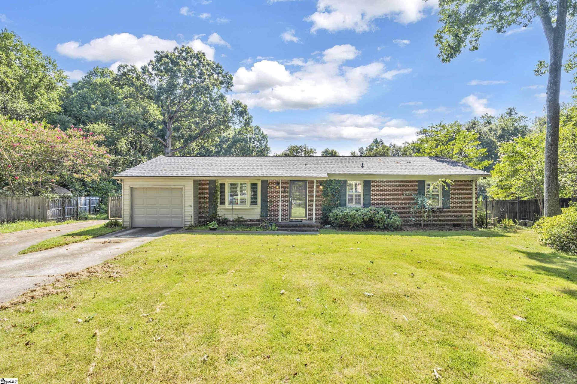 Property image 1 at 306 Vine Hill Road, Greenville, SC 29607