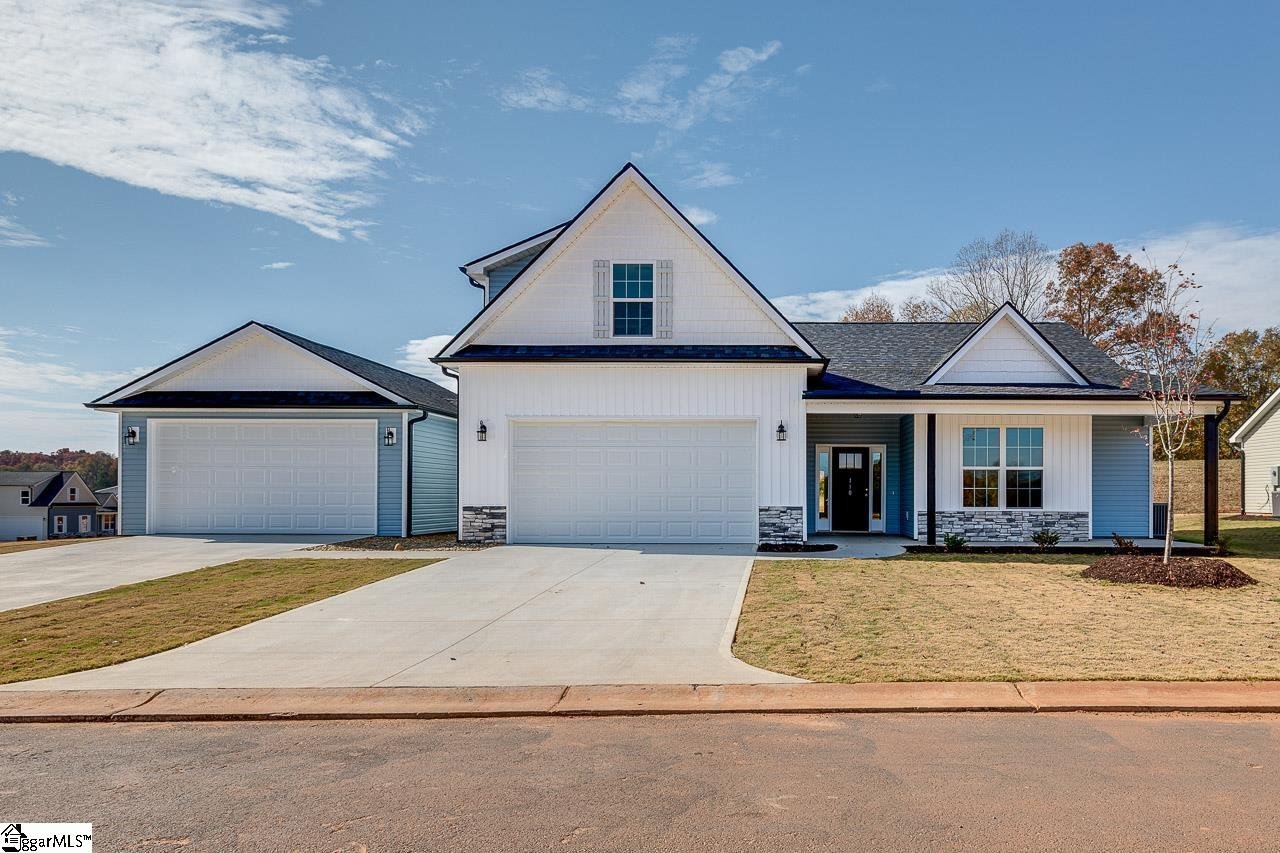 Property image 1 at 110 Legacy Lane, Pickens, SC 29671