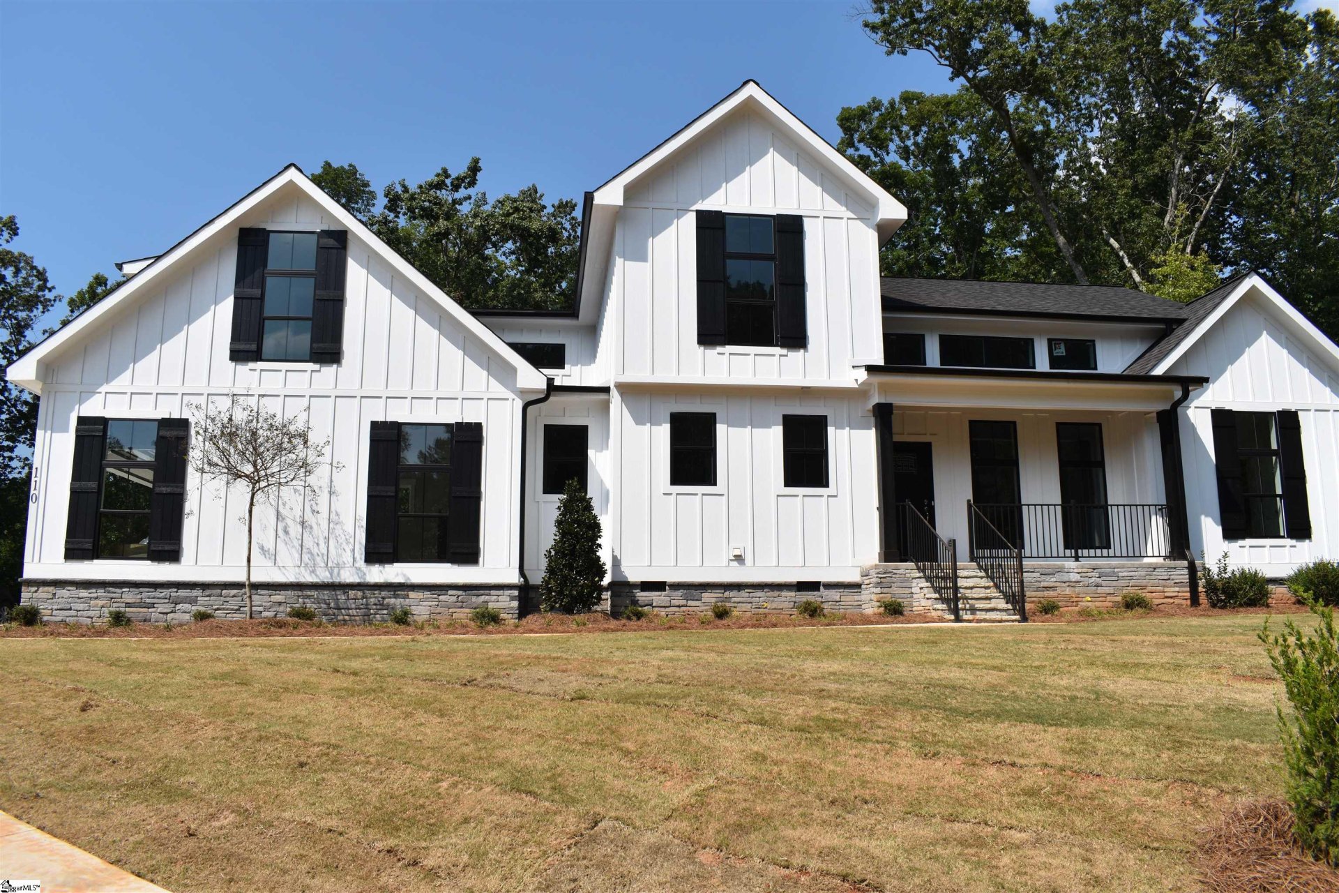 110 Royal Oaks Drive