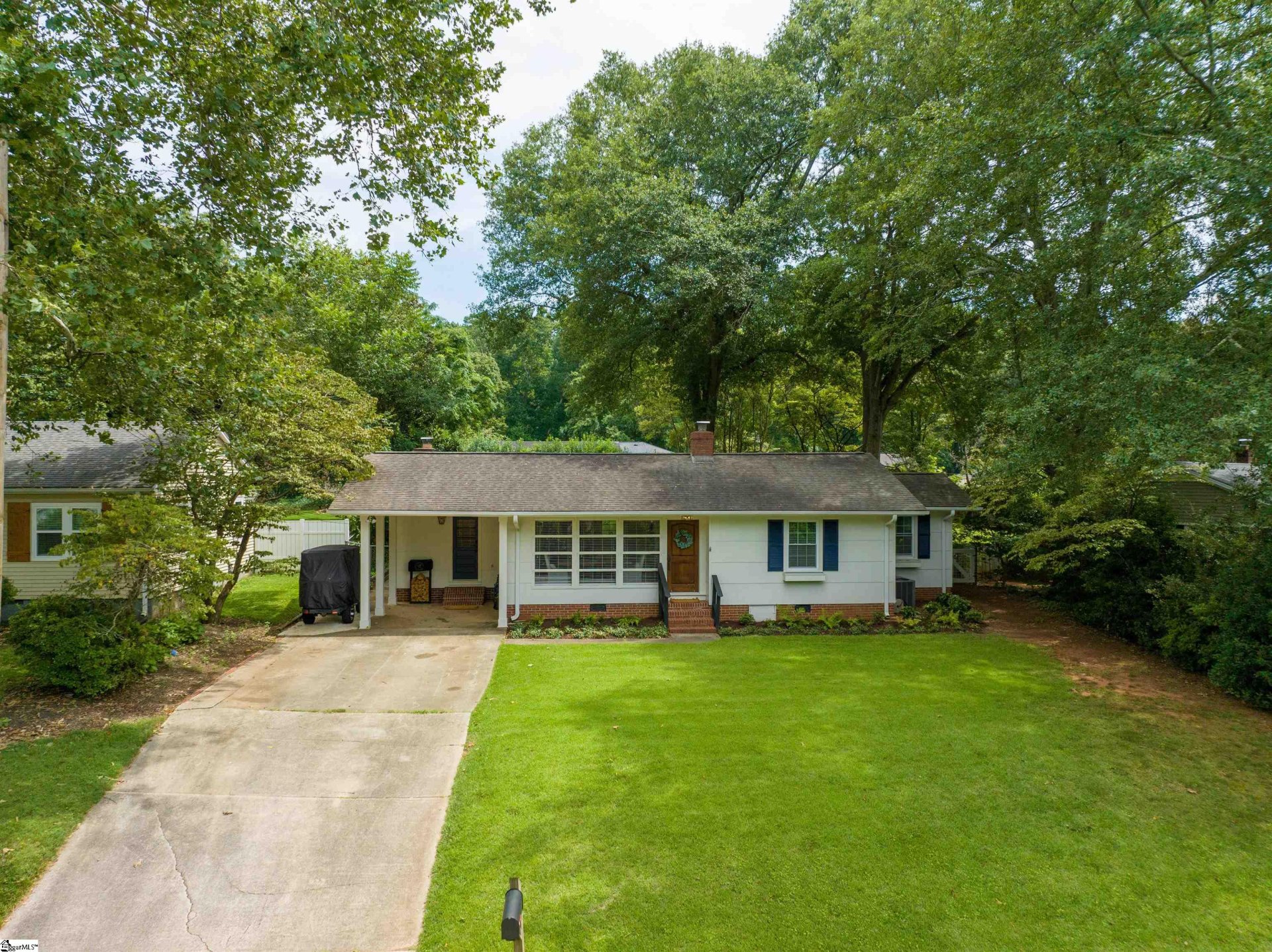 Property image 1 at 39 Sir Abbott Street, Greenville, SC 29607