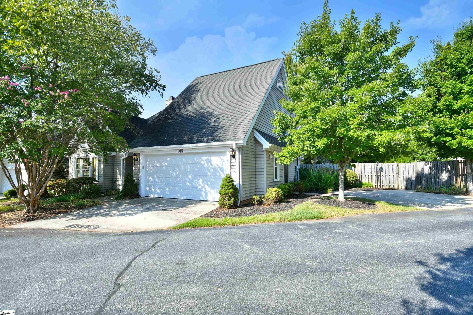 105 Forest Lake Drive