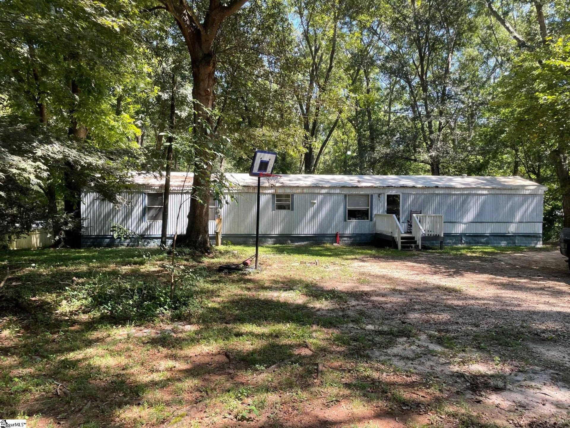 Property image 1 at 212 Shady Acres Circle, Greenville, SC 29611