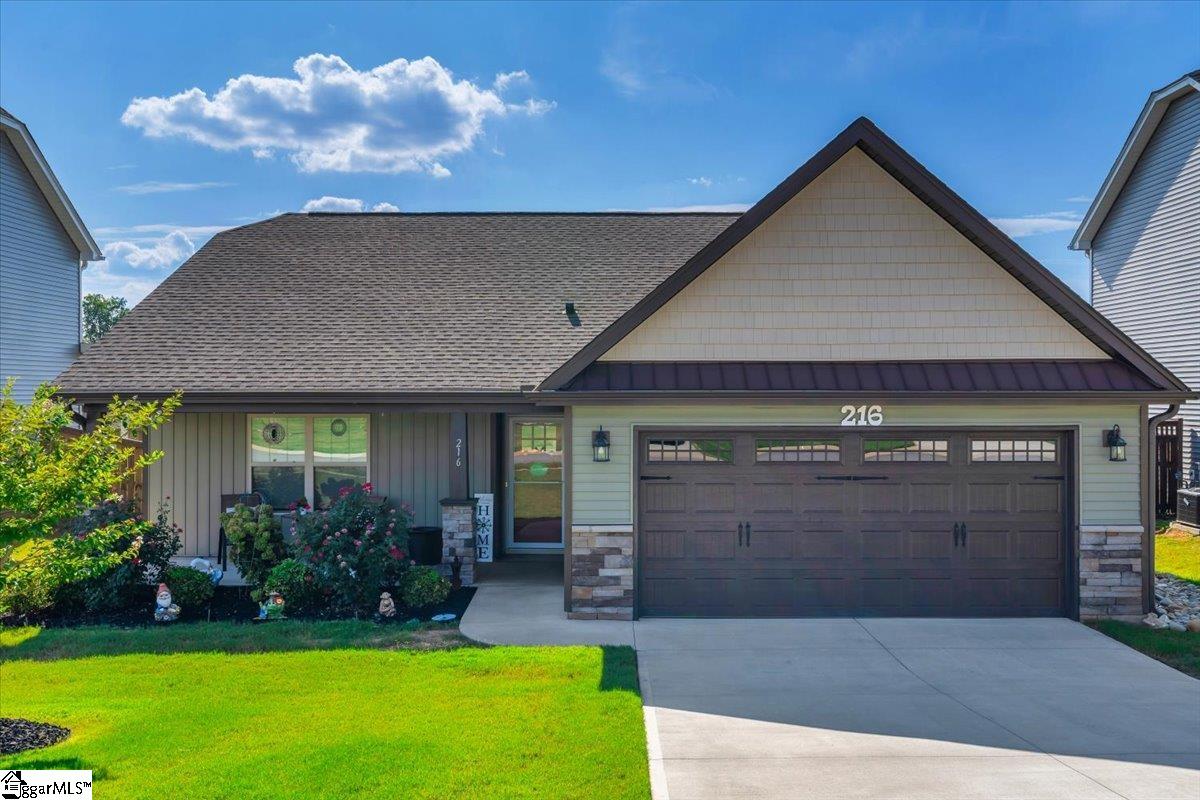 Property image 1 at 216 Freehold Way, Greer, SC 29650
