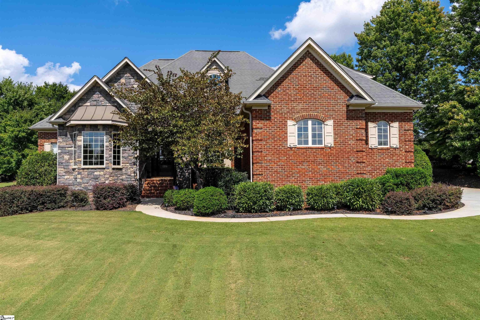 Property image 1 at 1235 Crestview Road, Easley, SC 29642