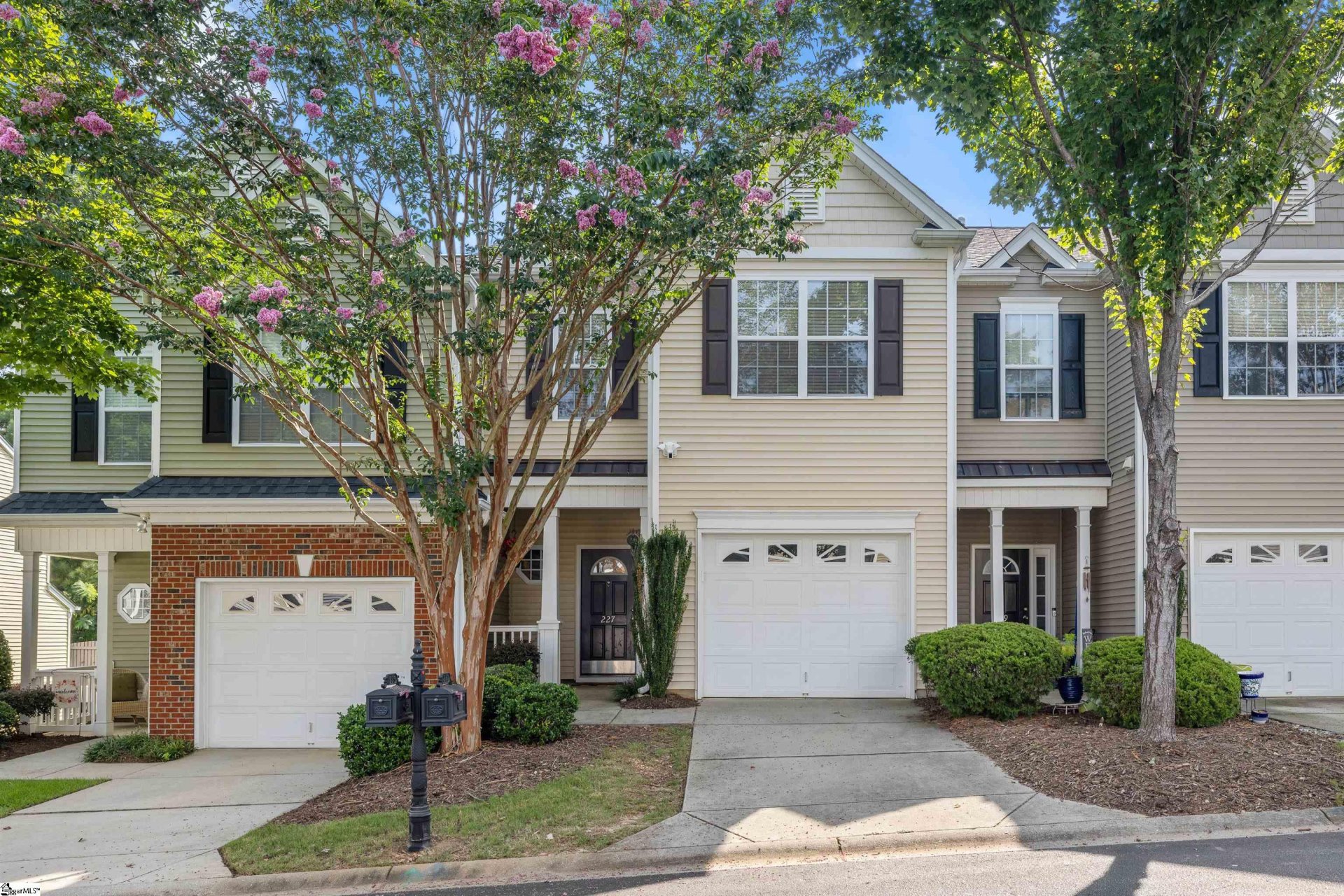 Property image 1 at 227 Cedar Crossing Lane, Greenville, SC 29615