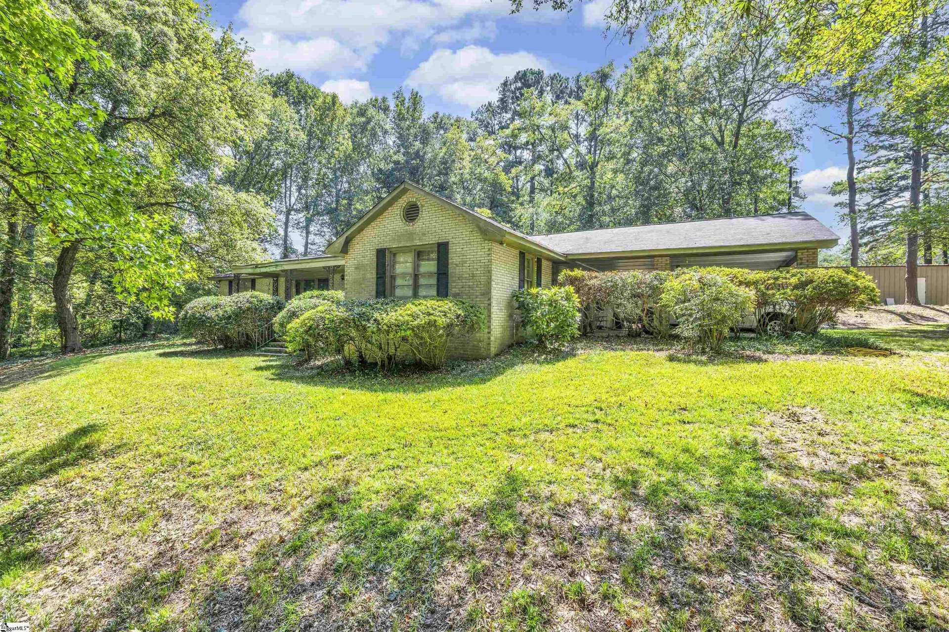 Property image 1 at 1307 NE Main Street, Simpsonville, SC 29681