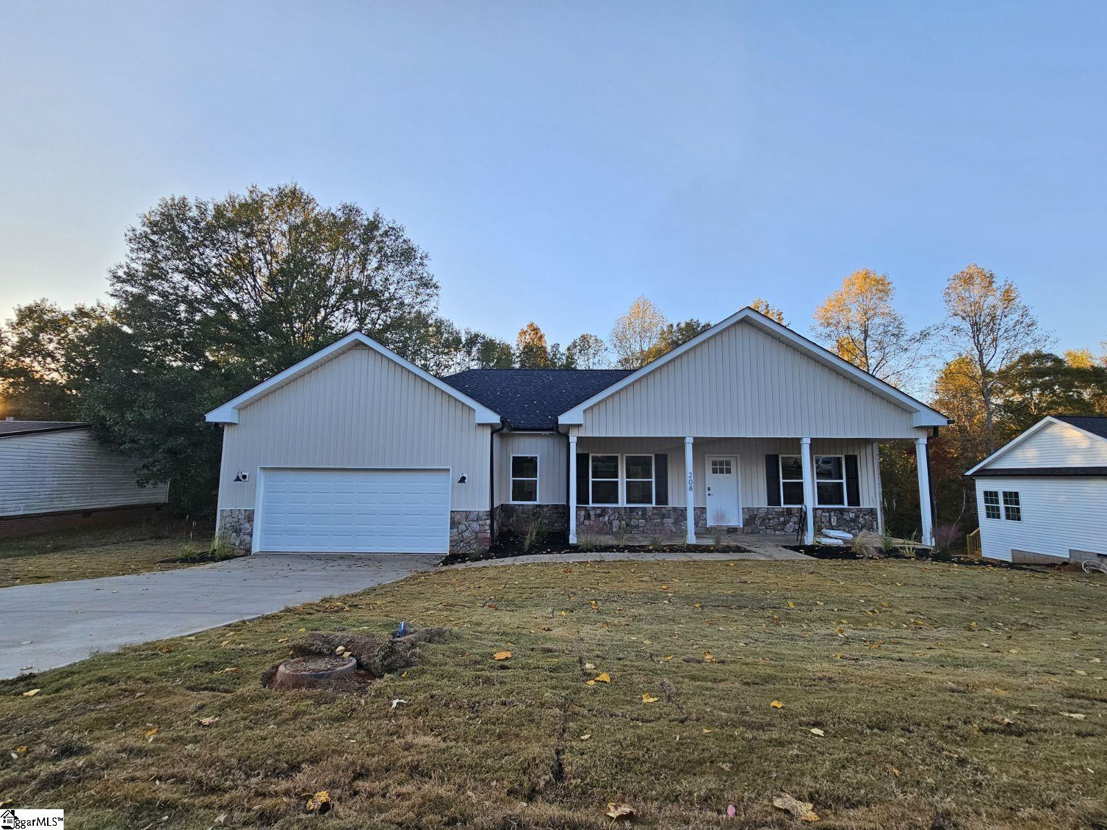 Property image 1 at 208 Anchor Road, Greenville, SC 29617