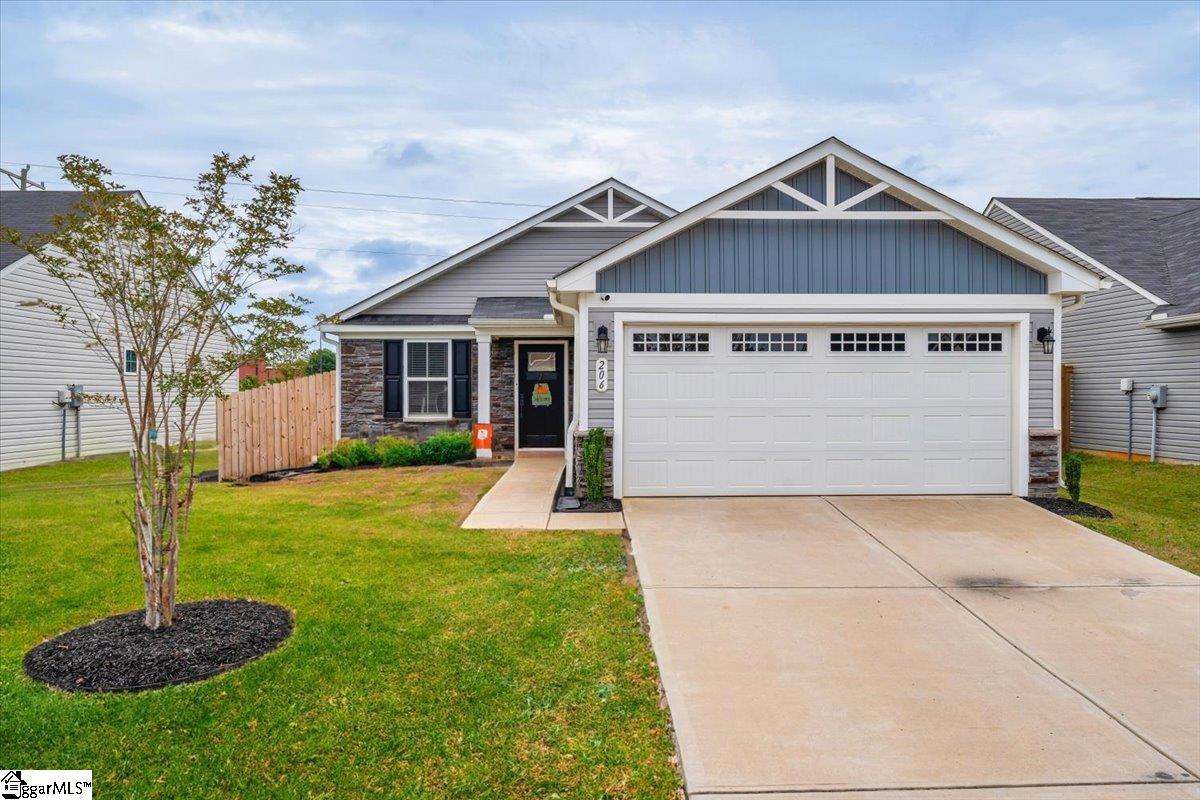 Property image 1 at 206 Wellwood Way, Piedmont, SC 29673