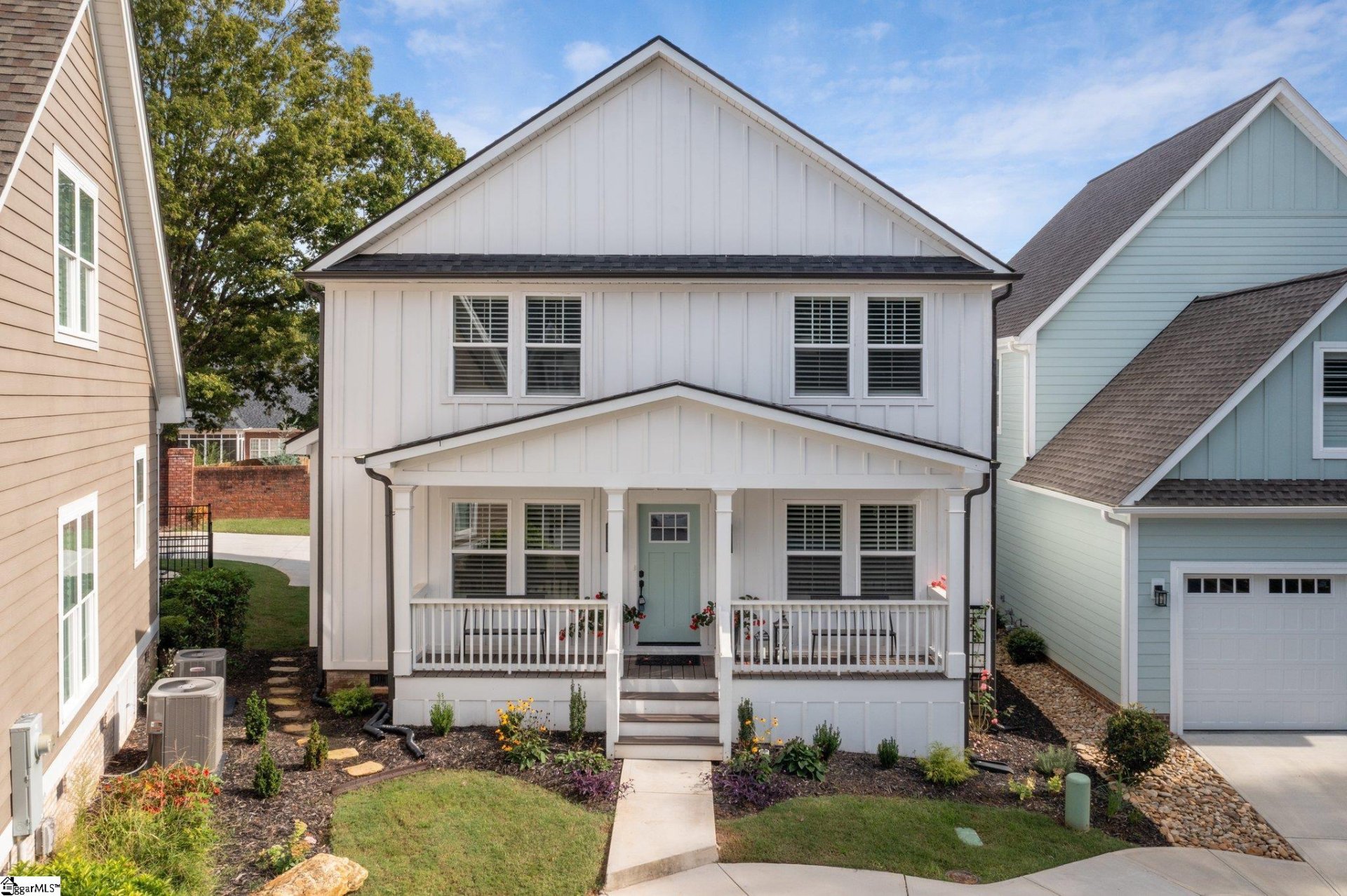 121 Worthington Court