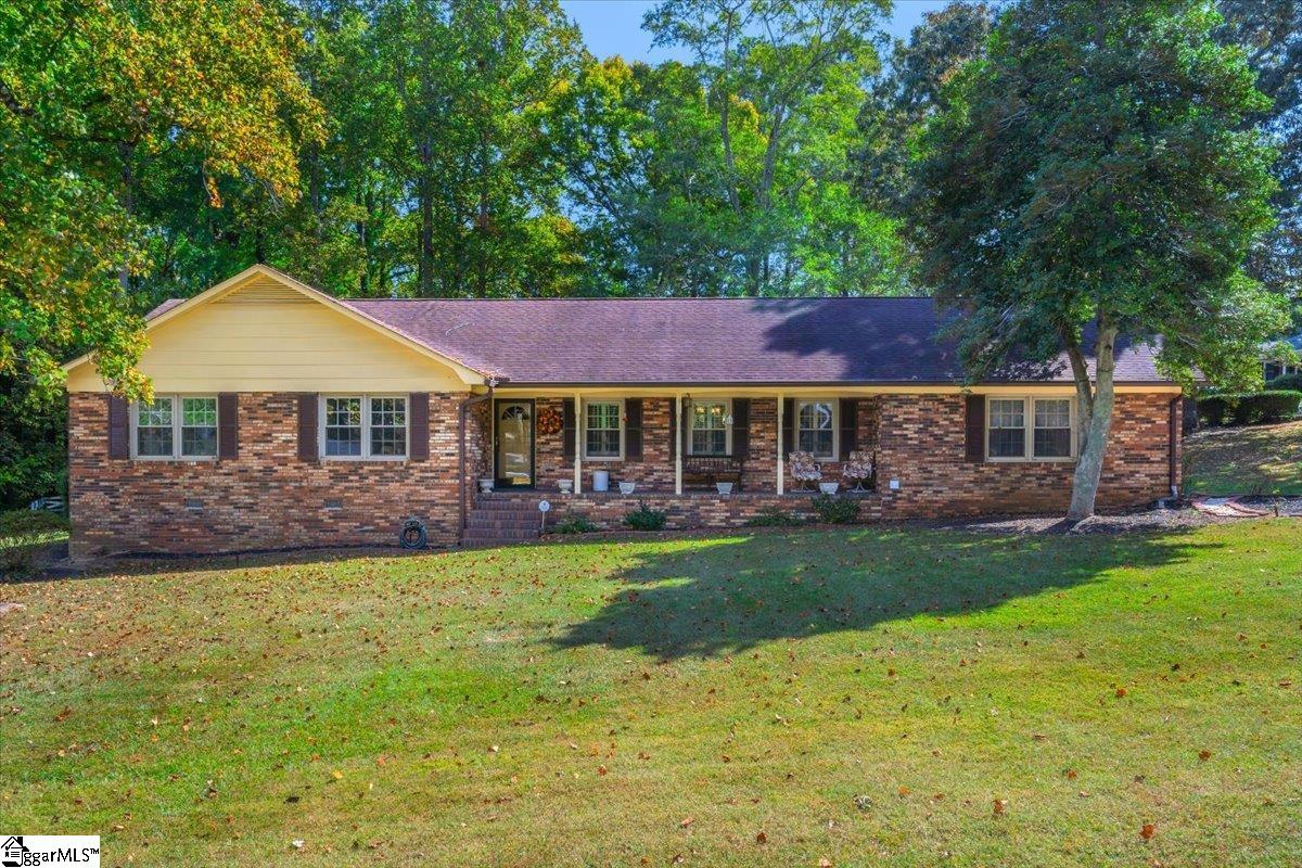 Property image 1 at 200 Pearle Drive, Easley, SC 29642-2914