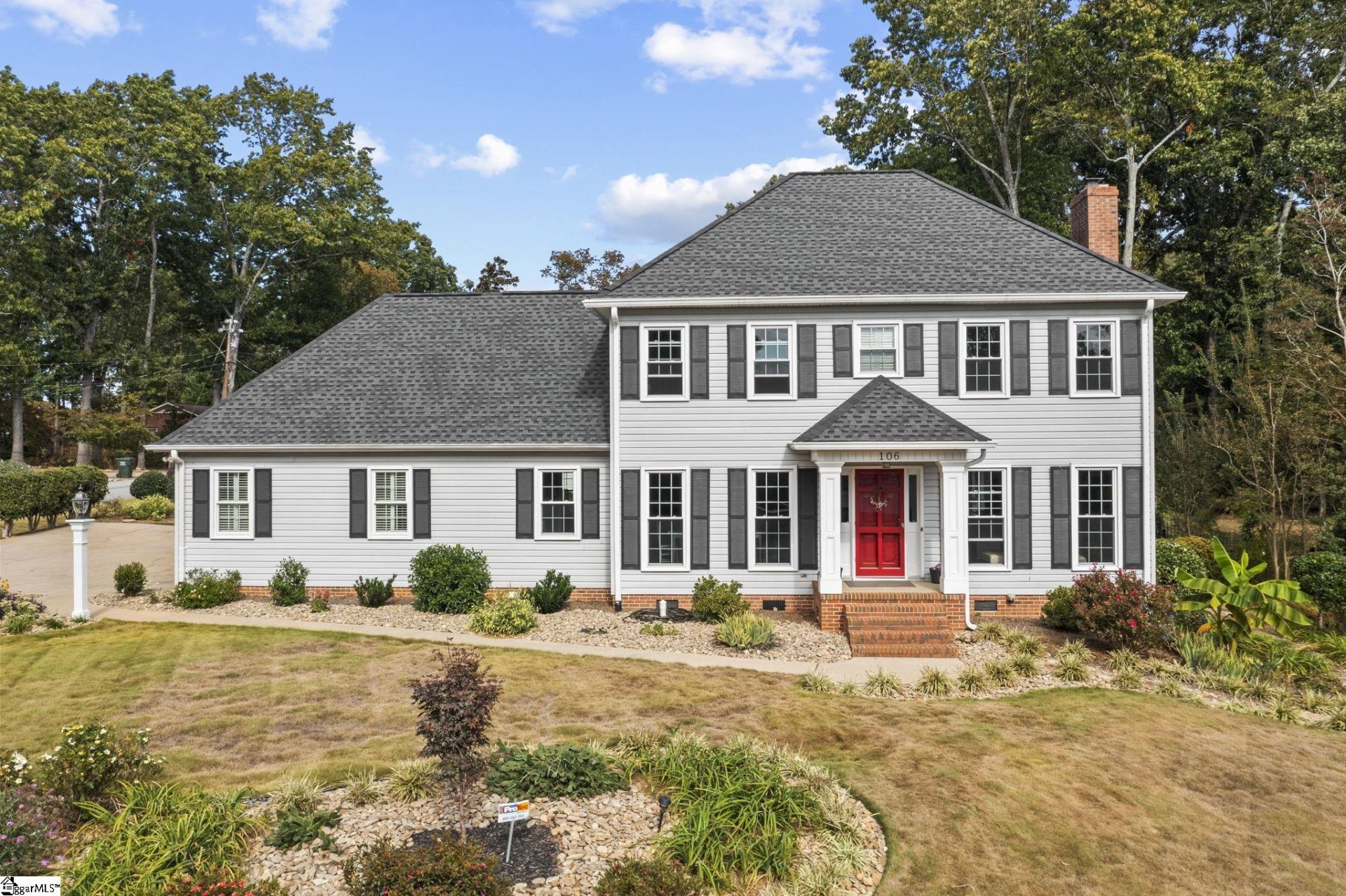 106 Bridgewood Avenue