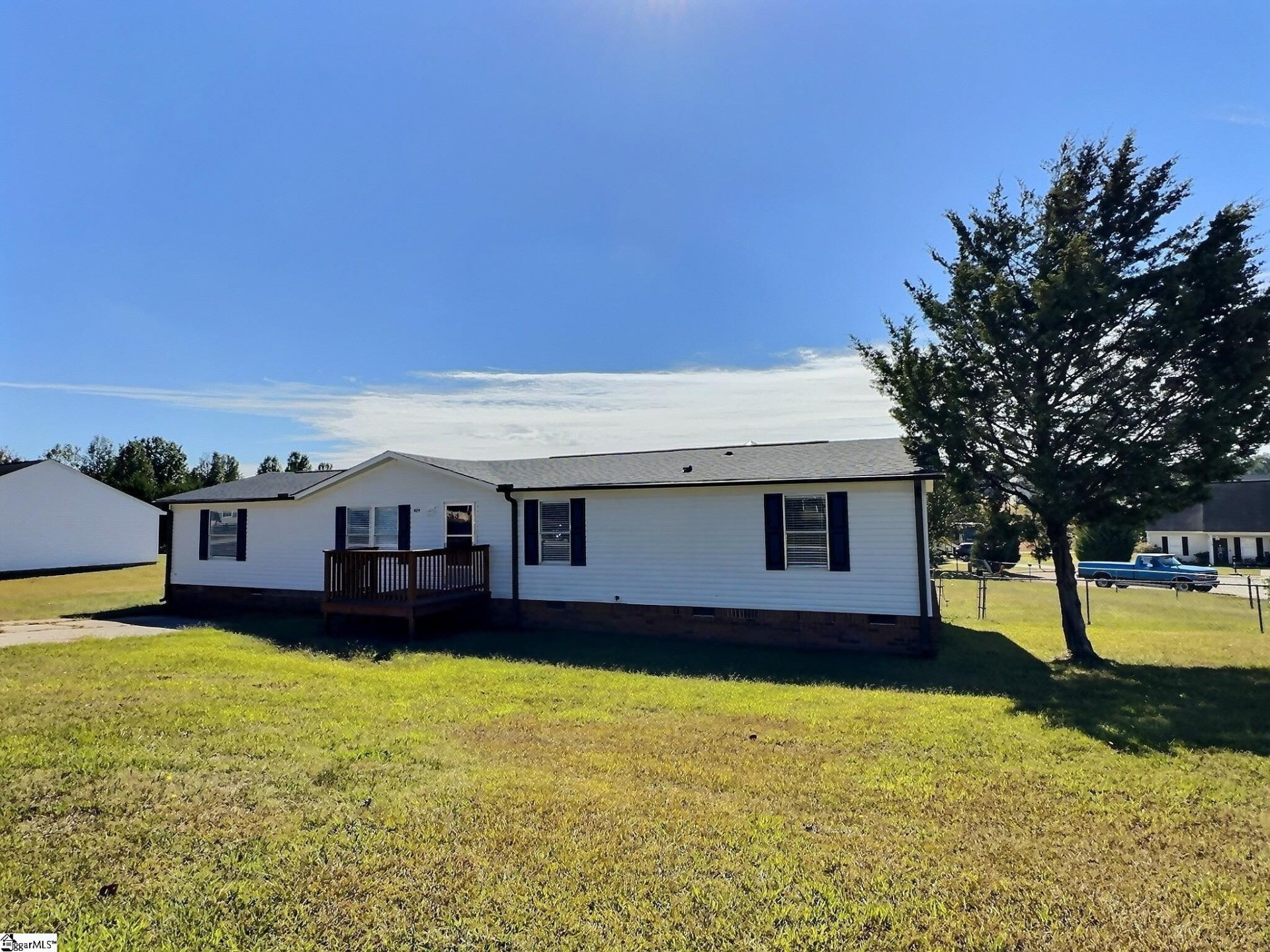 Property image 1 at 429 Rudd Road, Piedmont, SC 29673