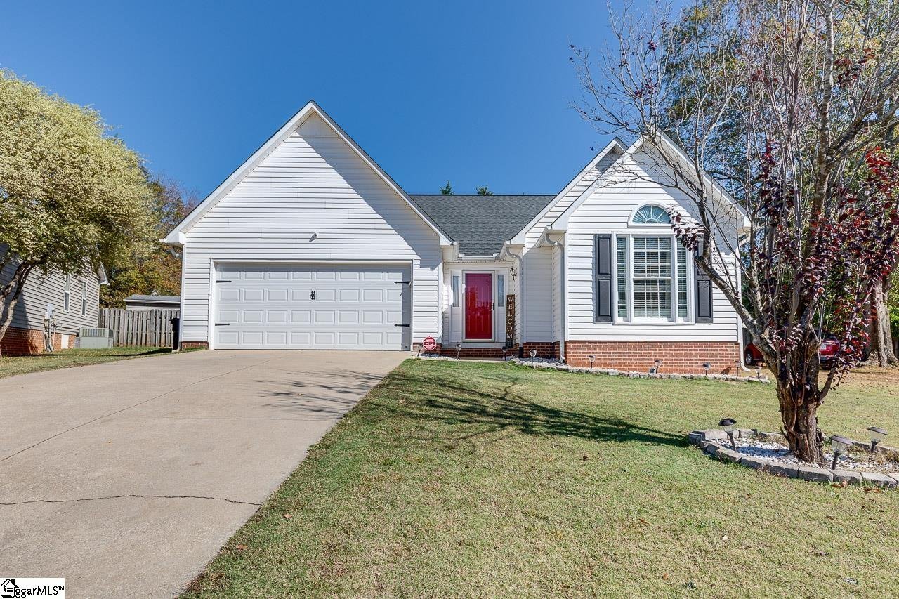 Property image 1 at 5 Tanaga Court, Greenville, SC 29605