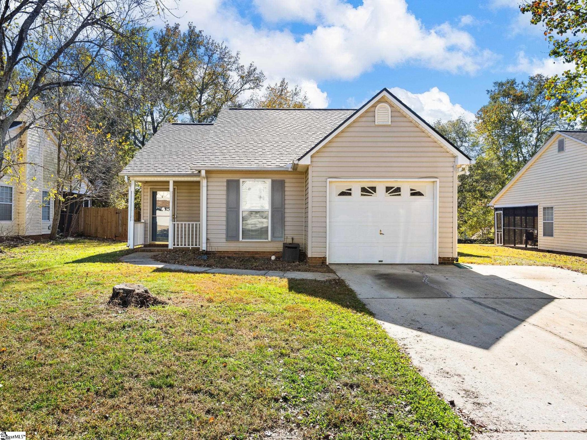 Property image 1 at 105 W Long Creek, Simpsonville, SC 29680