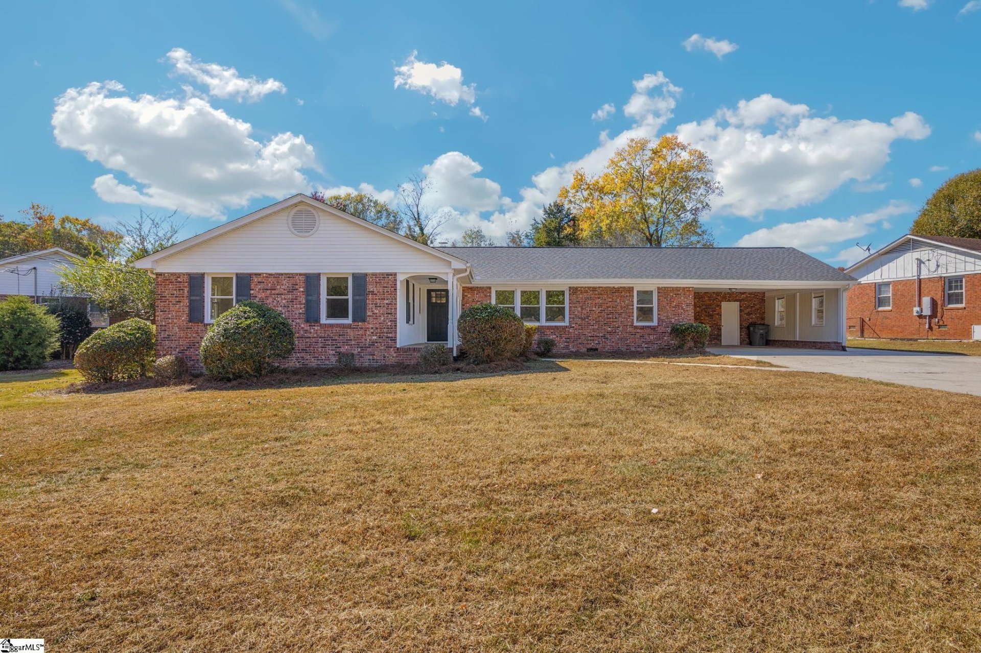 Property image 1 at 12 Melbourne Lane, Greenville, SC 29615