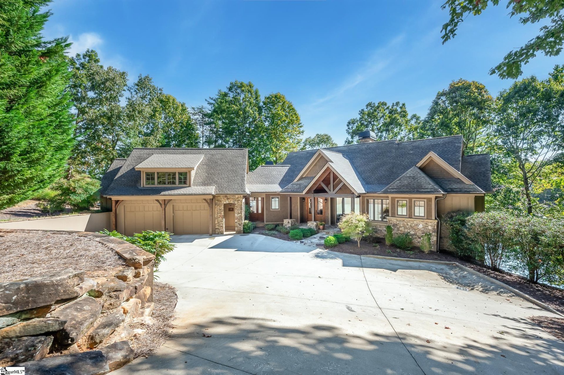 Property image 1 at 920 Woodlake Way, Salem, SC 29676