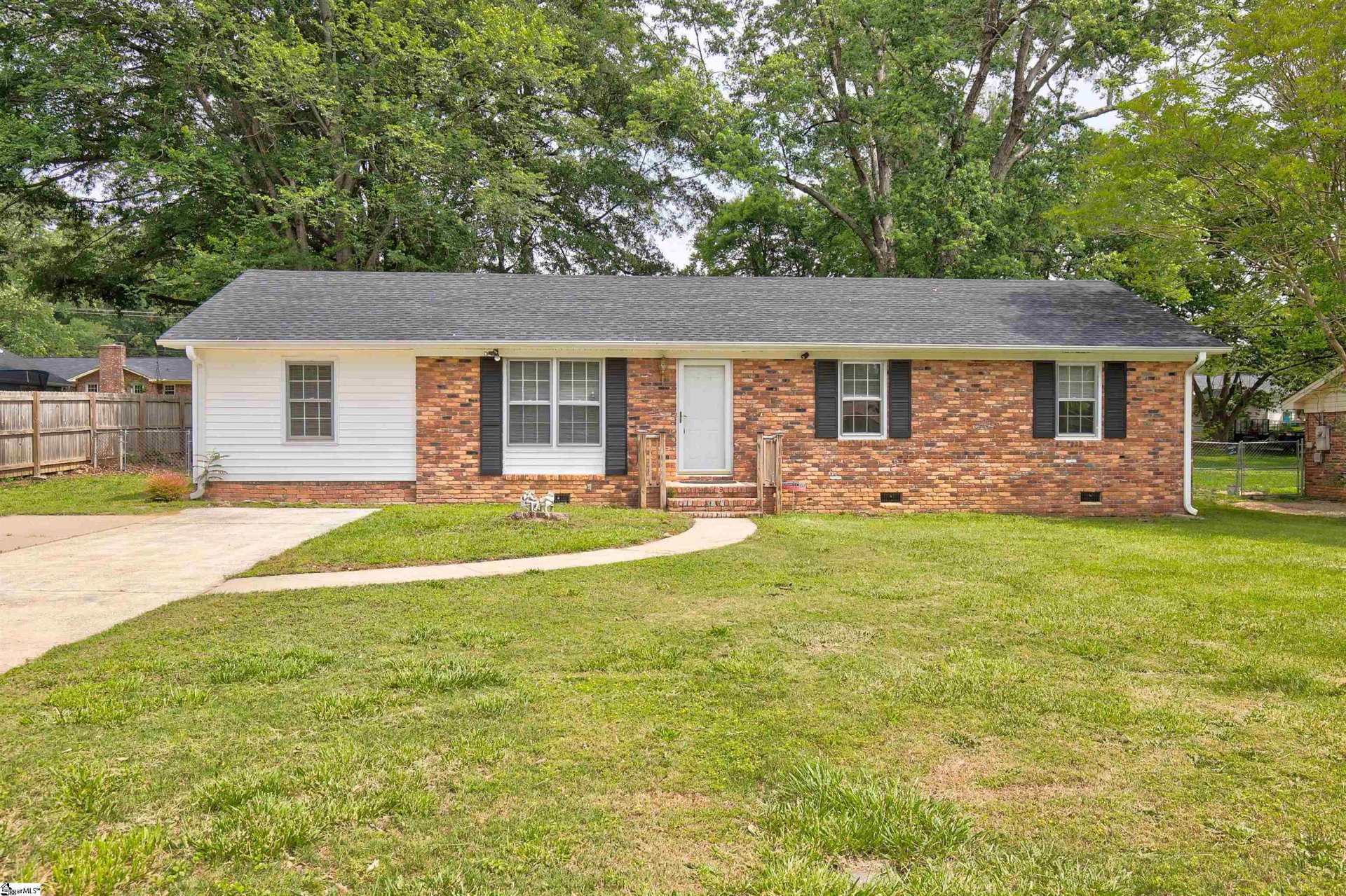 Property image 1 at 3 Embry Street, Taylors, SC 29687