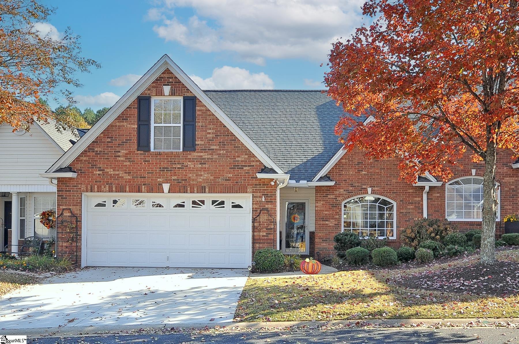 Property image 1 at 824 Woodsford Drive, Greenville, SC 29615
