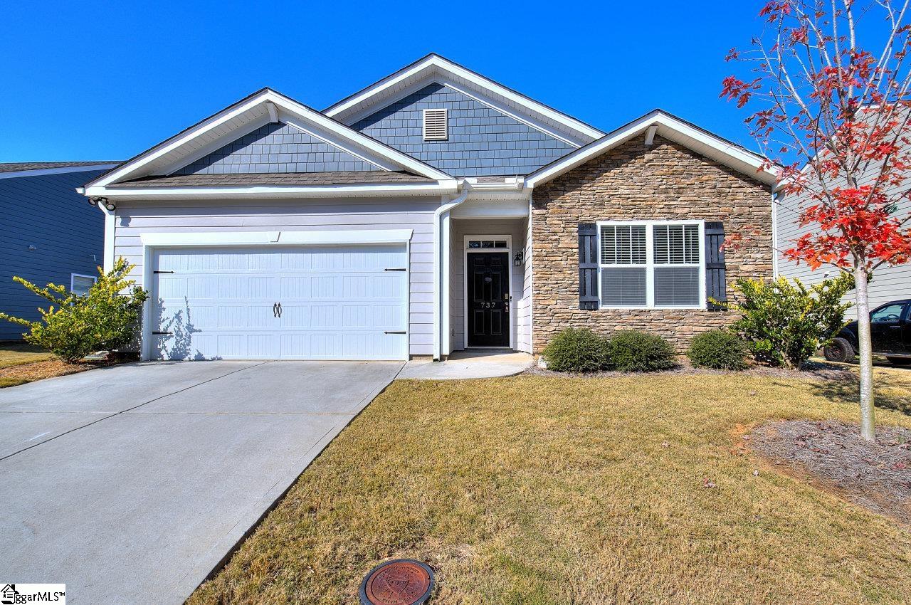 Property image 1 at 737 Liberty Walk Lane, Simpsonville, SC 29681