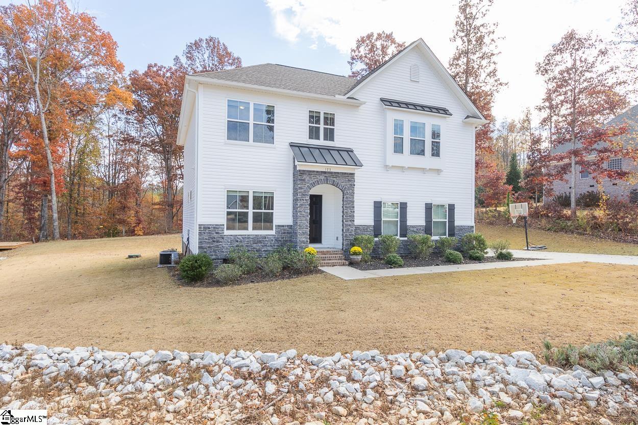 Property image 1 at 123 Warren Drive, Easley, SC 29640
