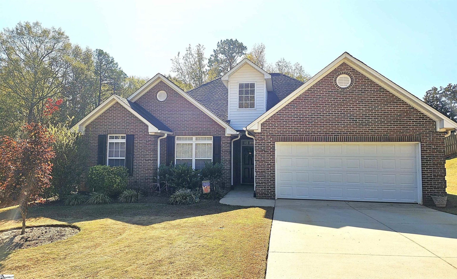 Property image 1 at 346 N Sweetwater Hills Drive, Moore, SC 29369