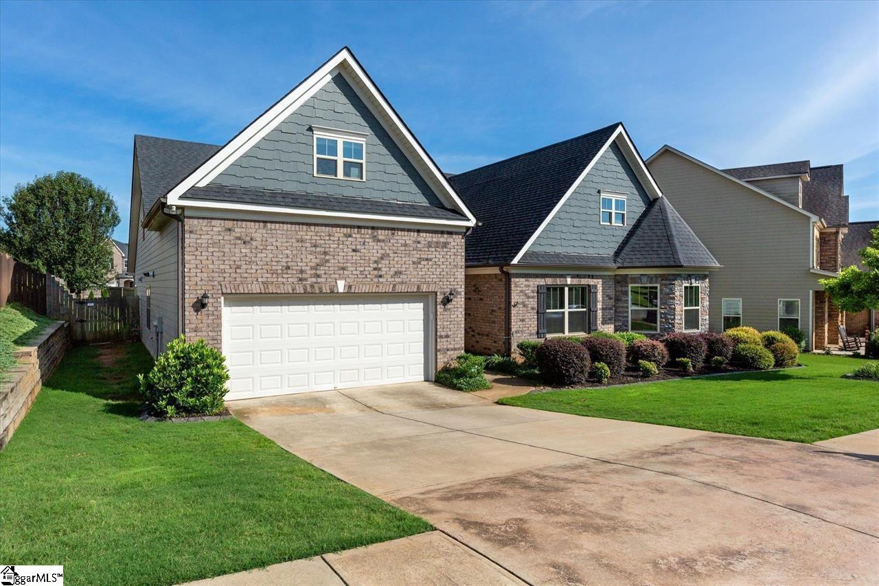 Property image 1 at 105 Fort Drive, Simpsonville, SC 29681