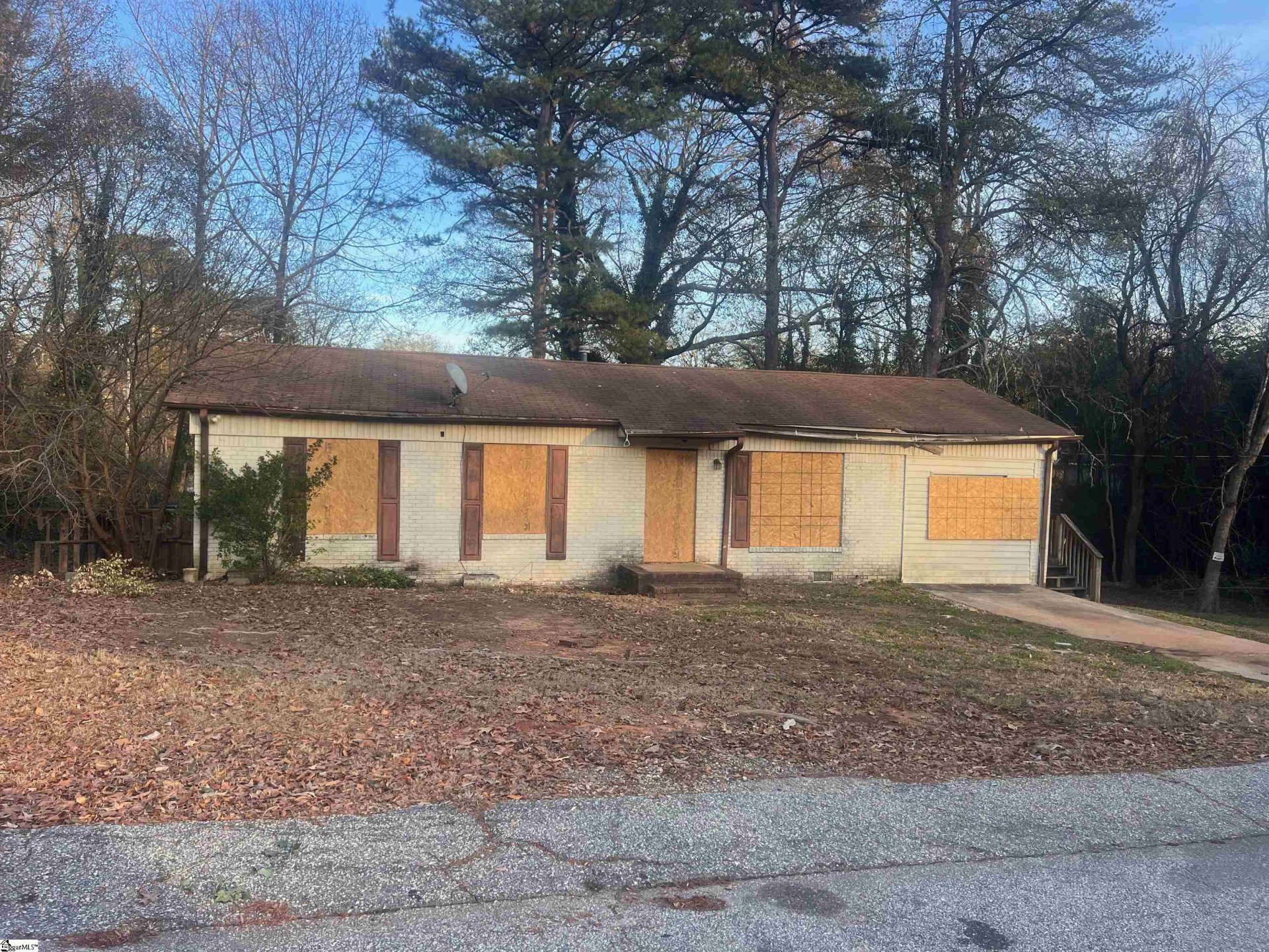 Property image 1 at 216 Brantford Lane, Greenville, SC 29605