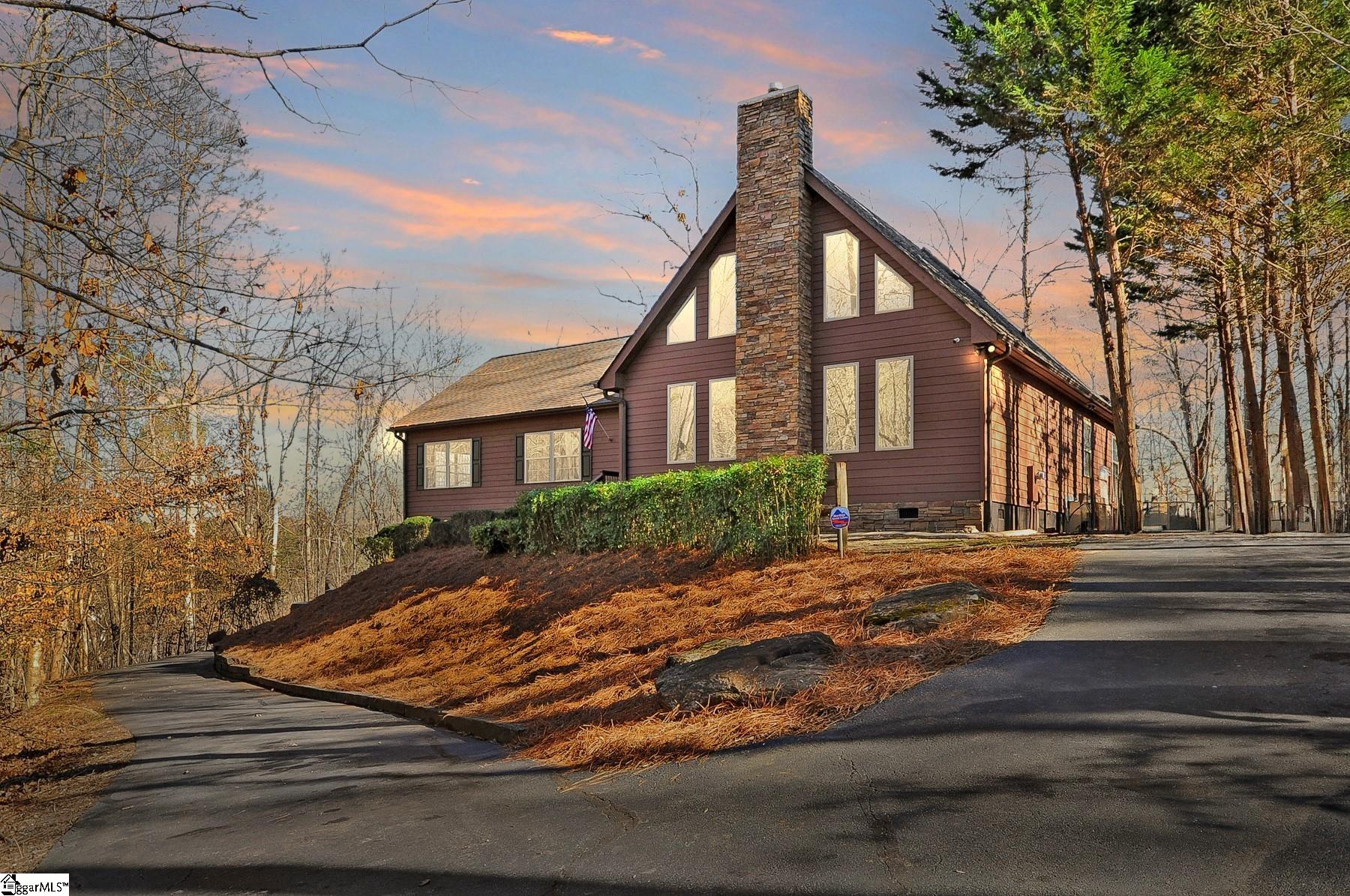 Property image 1 at 511 Hickory Trail, Westminster, SC 29693