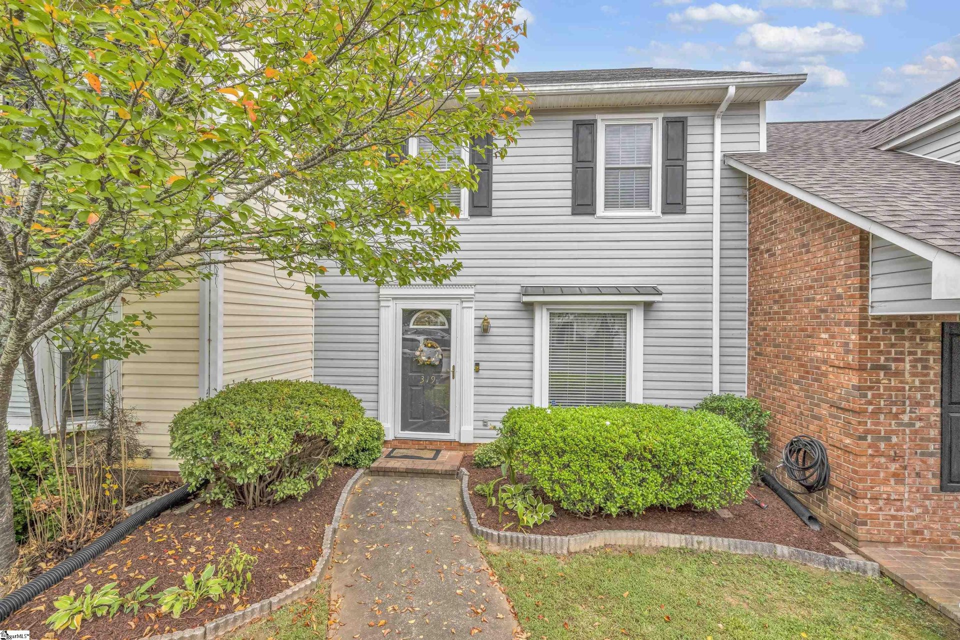 Property image 1 at 319 W Pointe Drive, Spartanburg, SC 29301