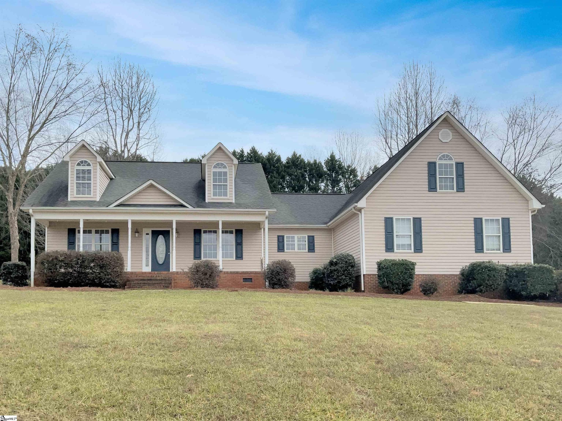 Property image 1 at 146 Brooke Lee Circle, Taylors, SC 29687