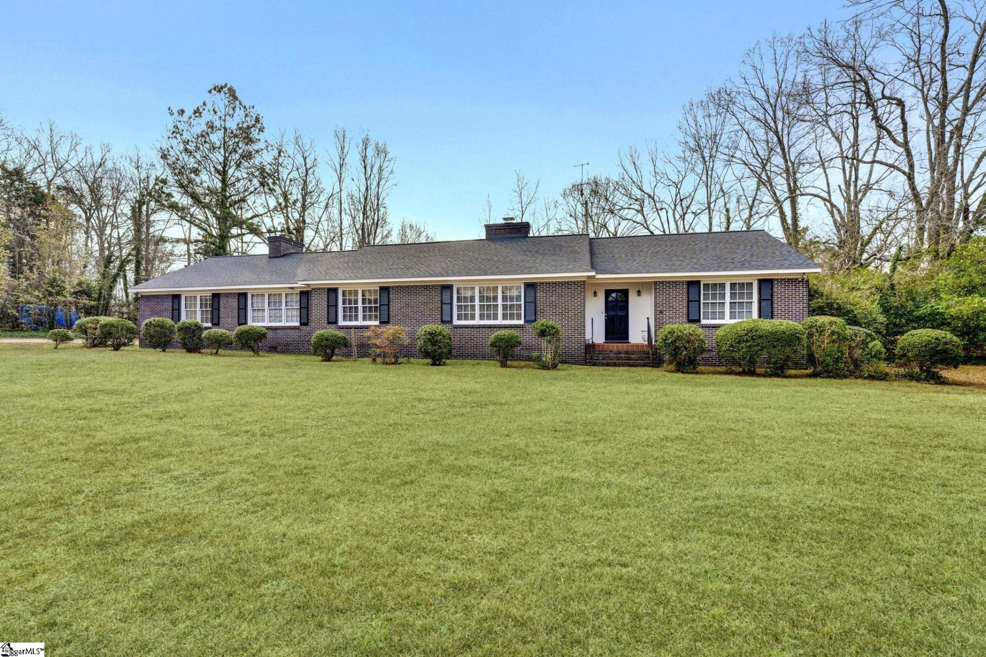 Property image 1 at 114 York Street, Clinton, SC 29325