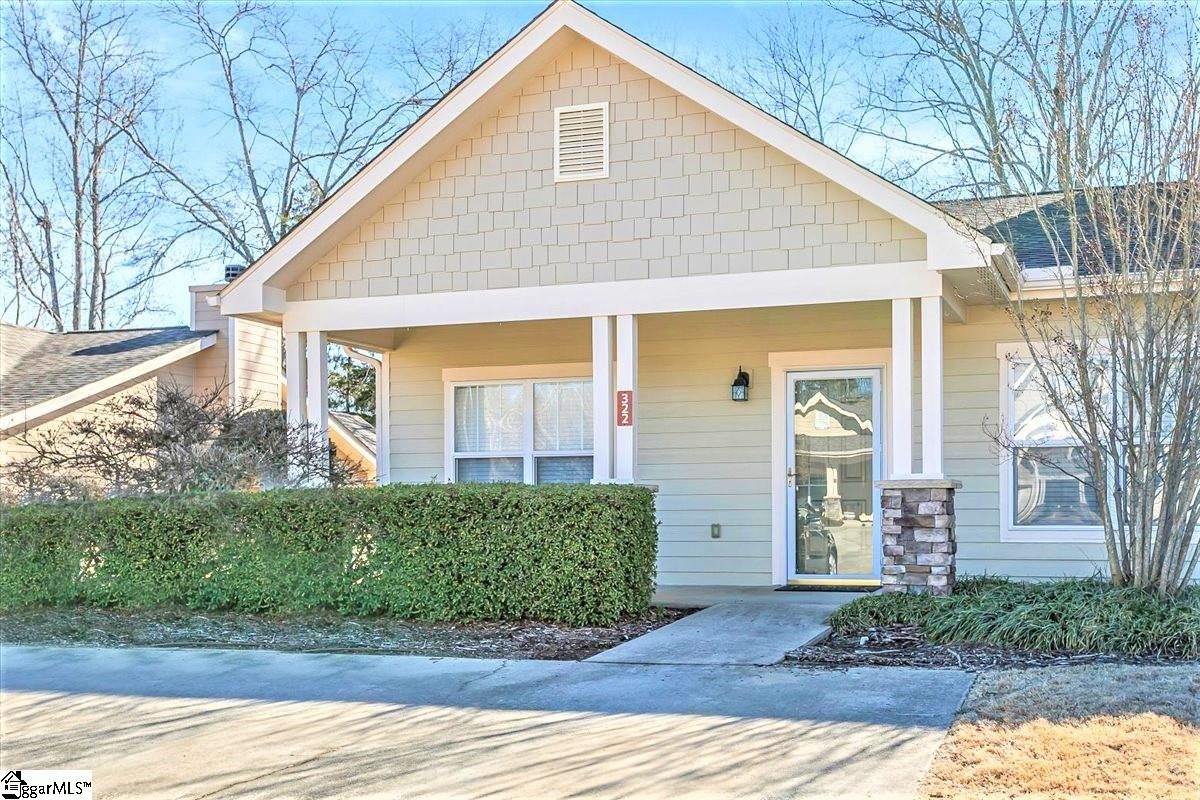 Property image 1 at 322 Shallow Drive, Taylors, SC 29687