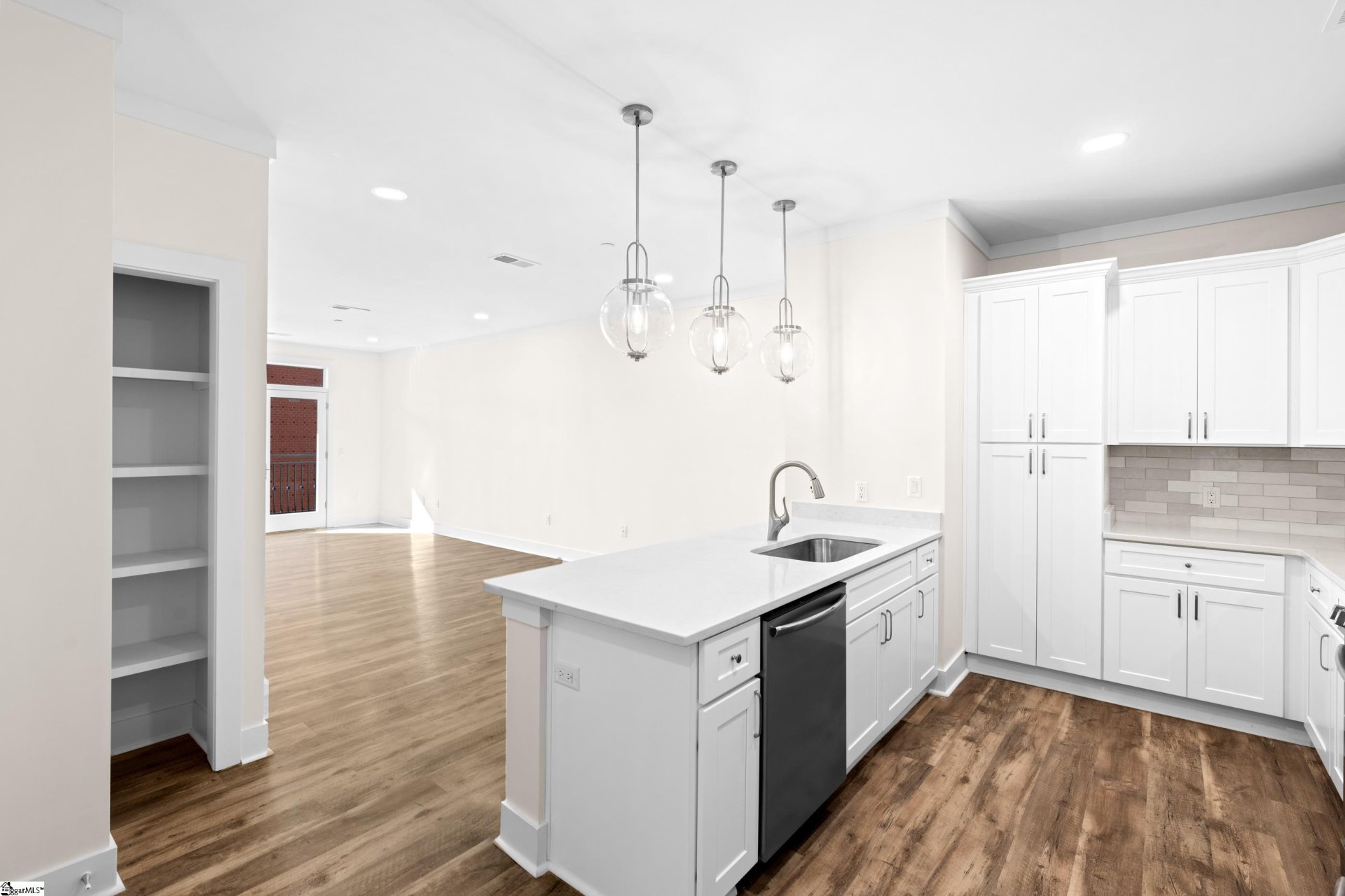 Property image 1 at 98 E McBee Avenue, Greenville, SC 29601