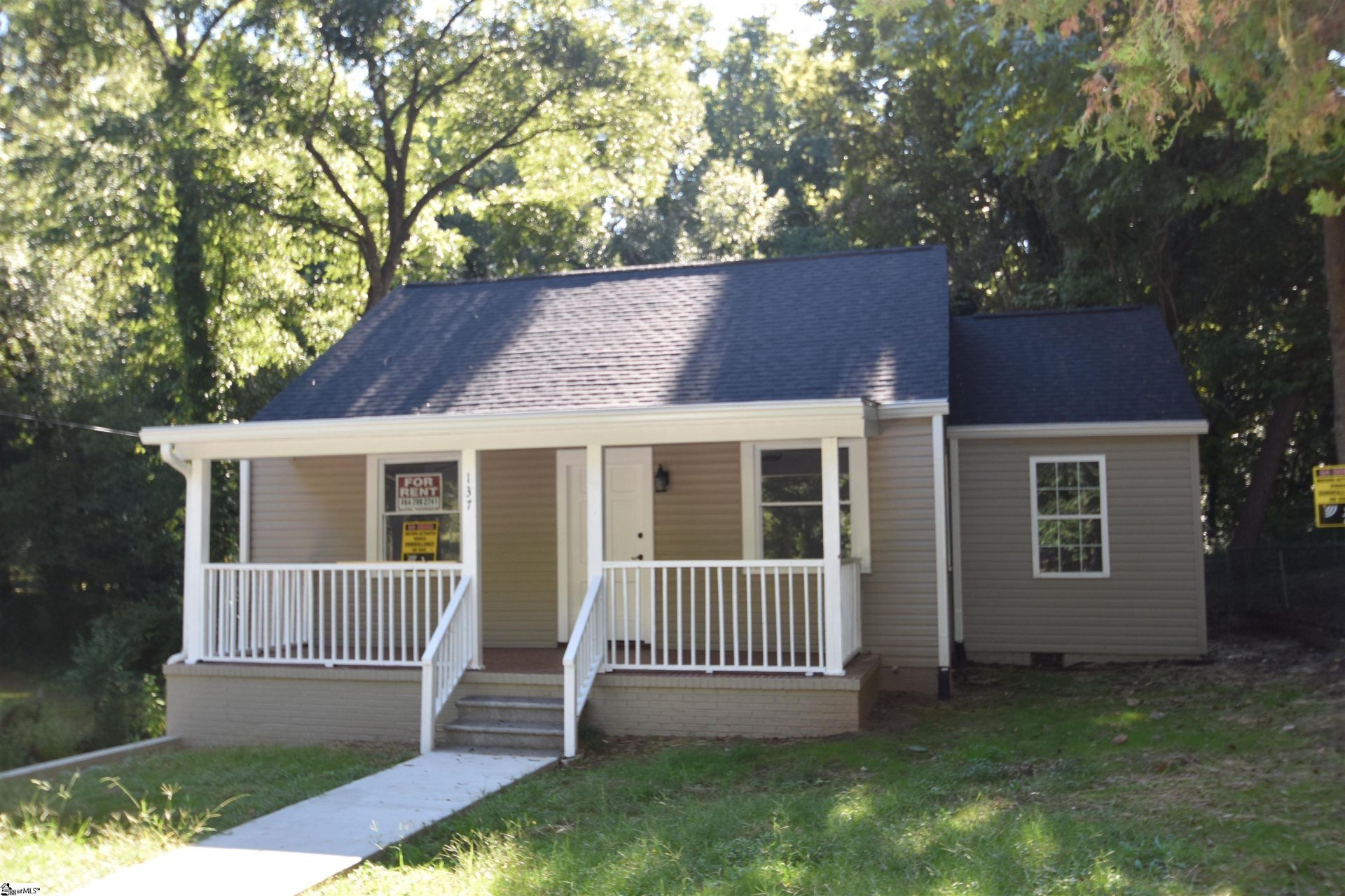 Property image 1 at 137 S Cleveland Street, Spartanburg, SC 29303