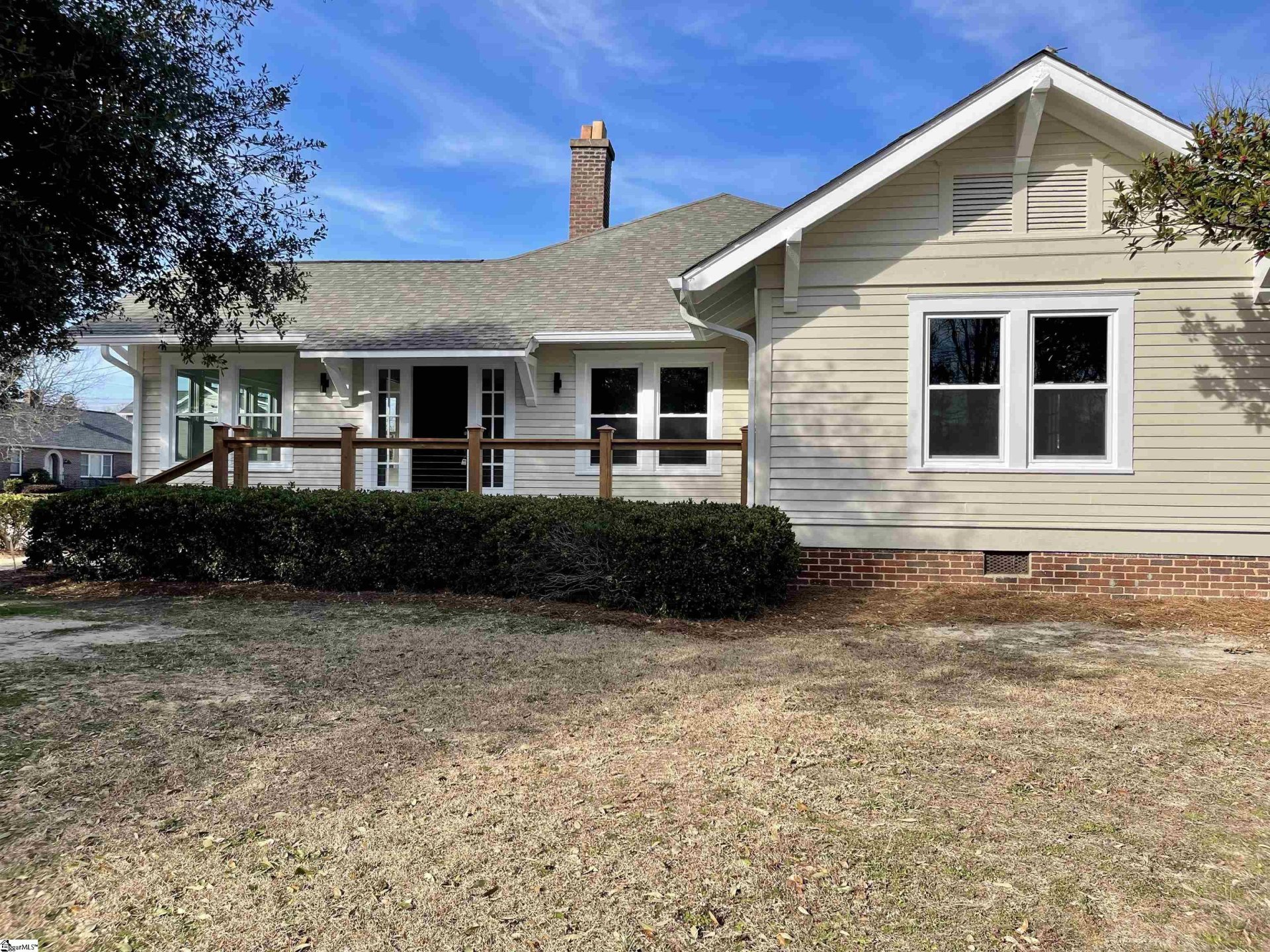 Property image 1 at 108 W Walnut Street, Clinton, SC 29325